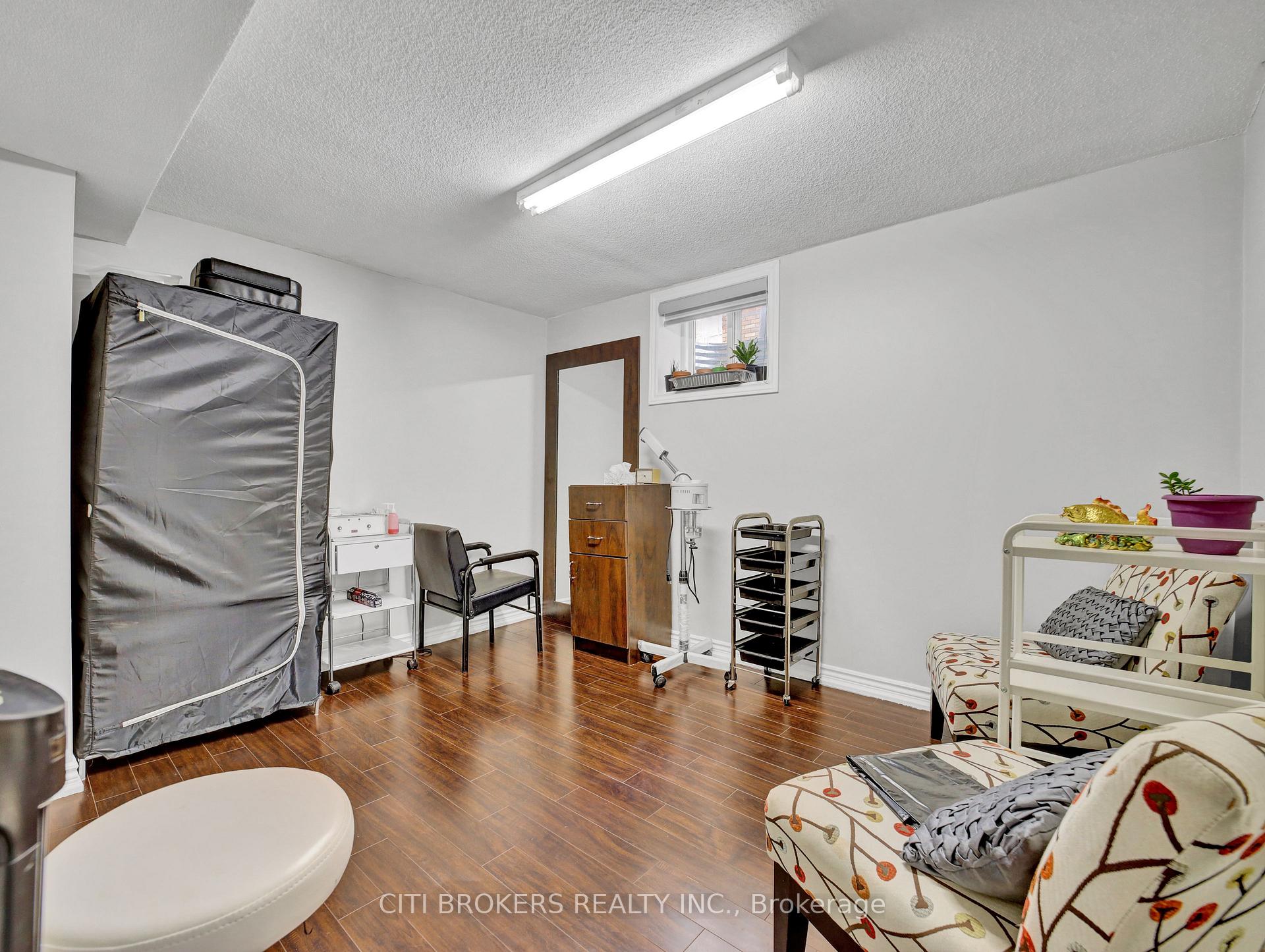 Photo 33 of 123 Sal Circle, Brampton, Sandringham-Wellington — HOMEH