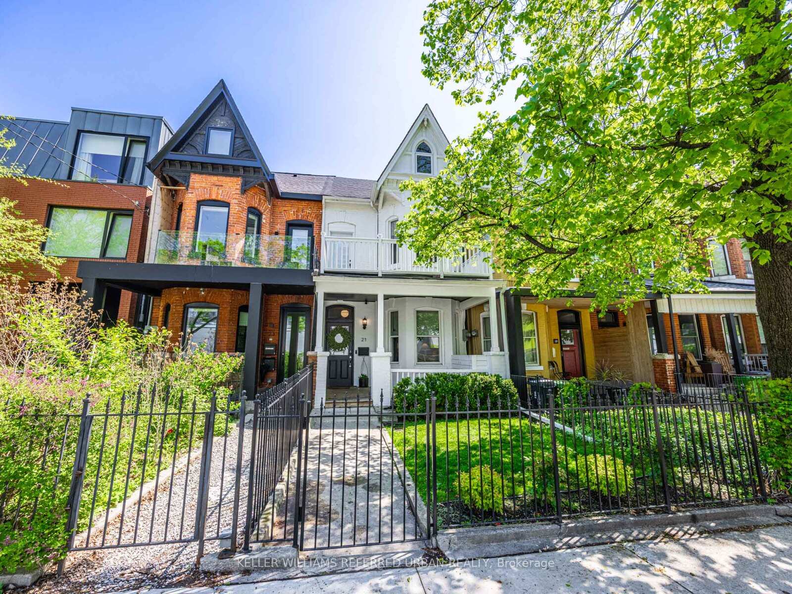 Photo 3 of 21 Northcote Avenue, Toronto, Little Portugal — HOMEH
