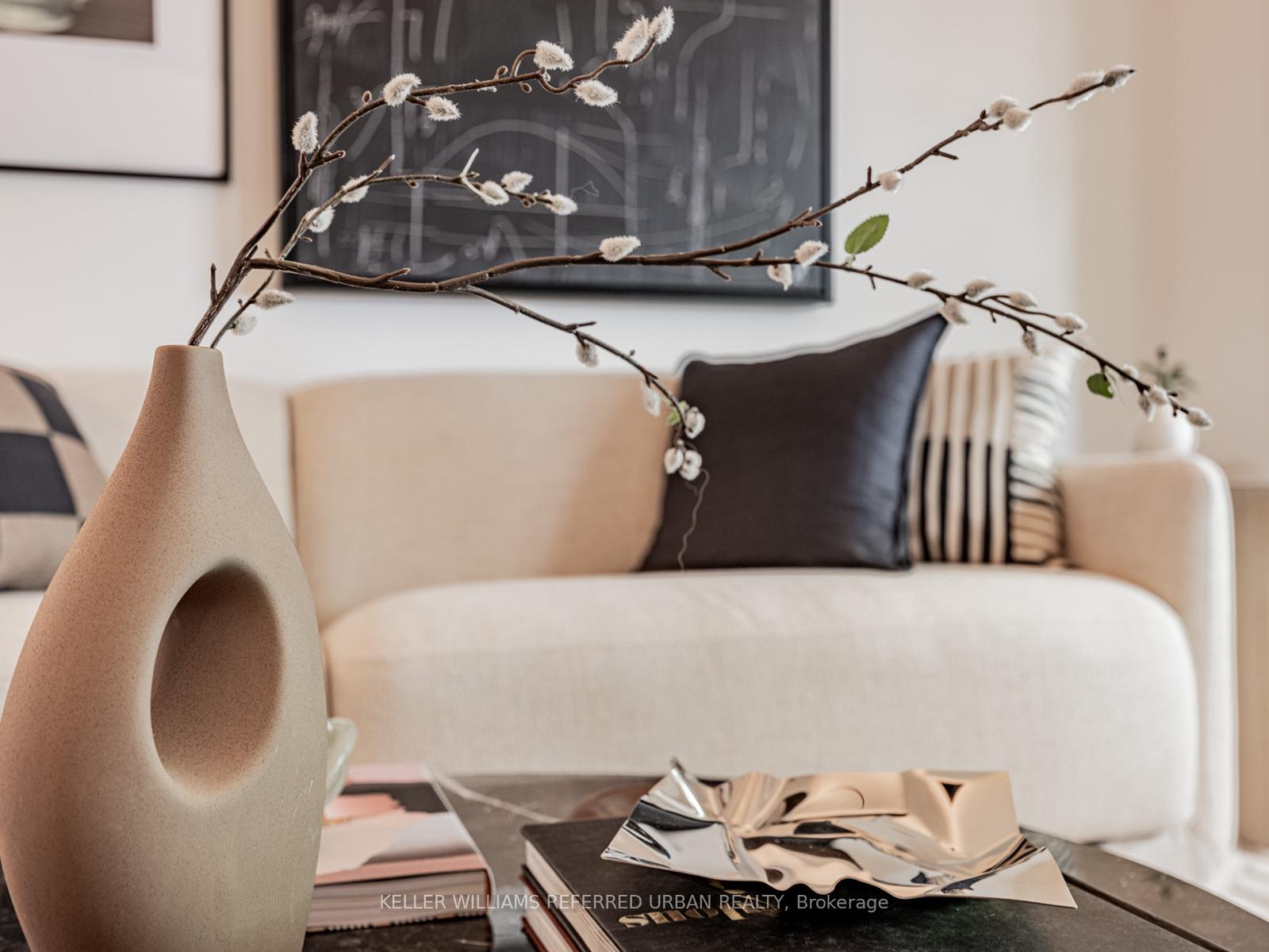 Photo 5 of 21 Northcote Avenue, Toronto, Little Portugal — HOMEH