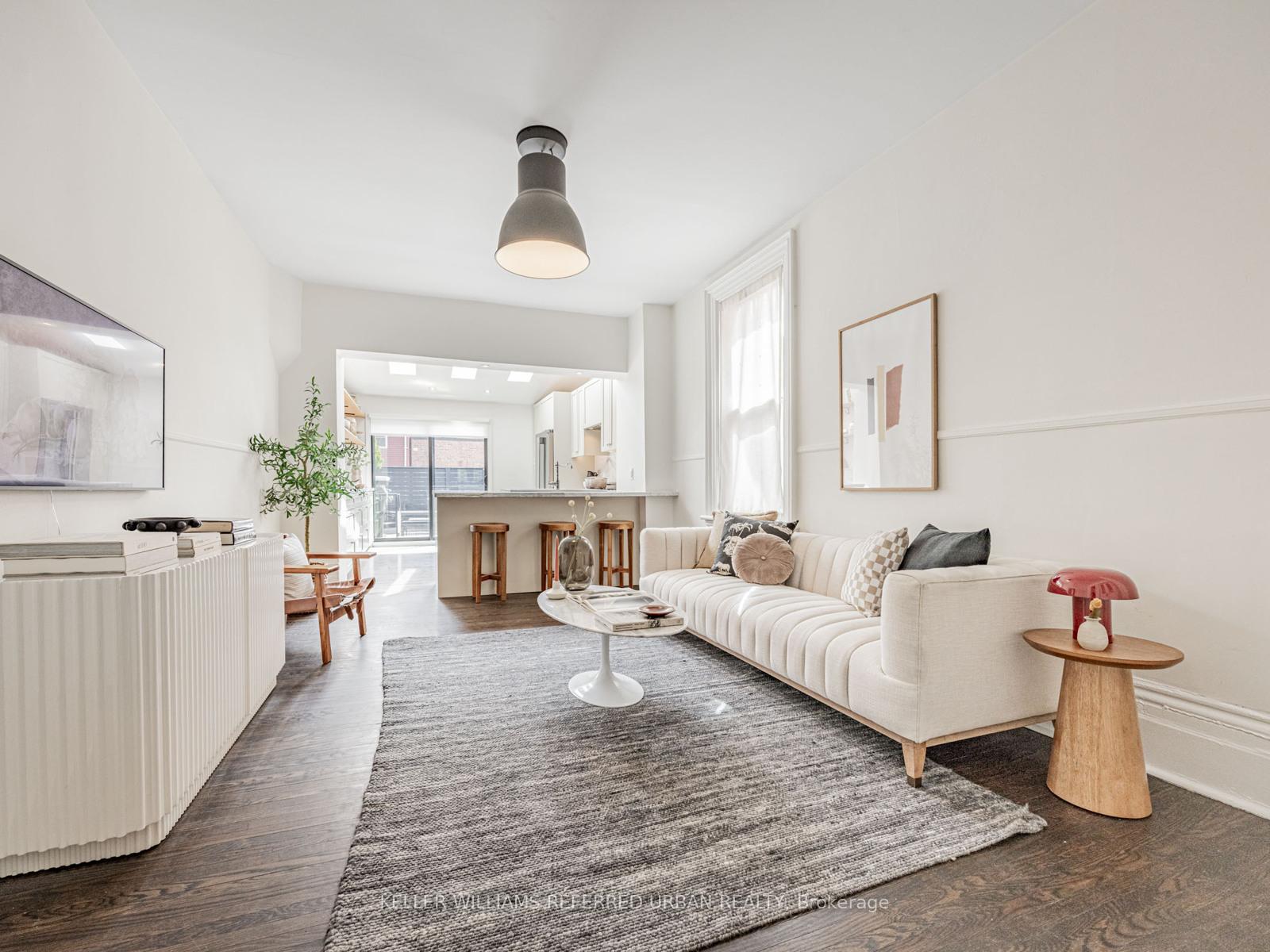 Photo 20 of 21 Northcote Avenue, Toronto, Little Portugal — HOMEH
