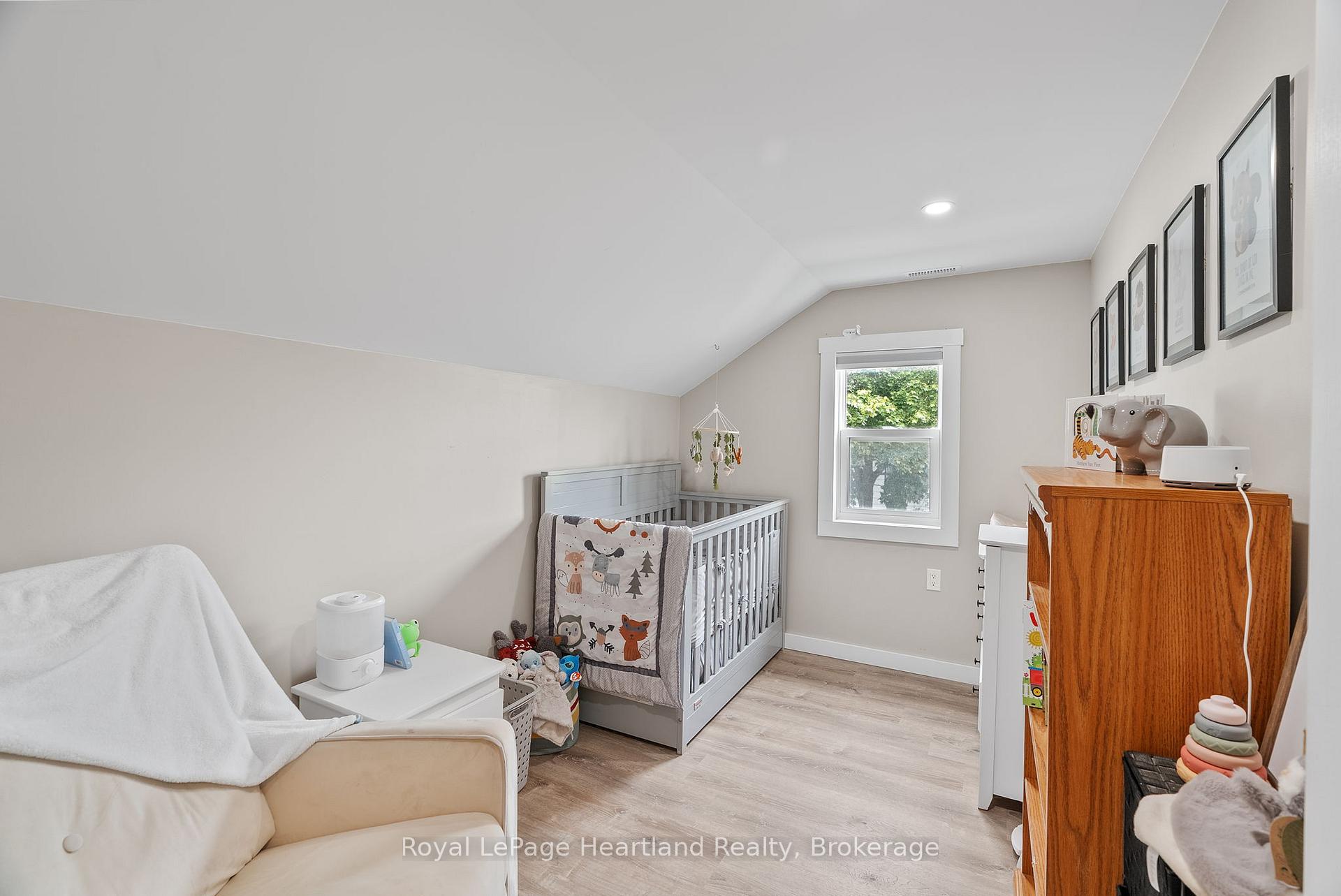 Photo 17 of 393 Shuter Street, North Huron, Wingham — HOMEH