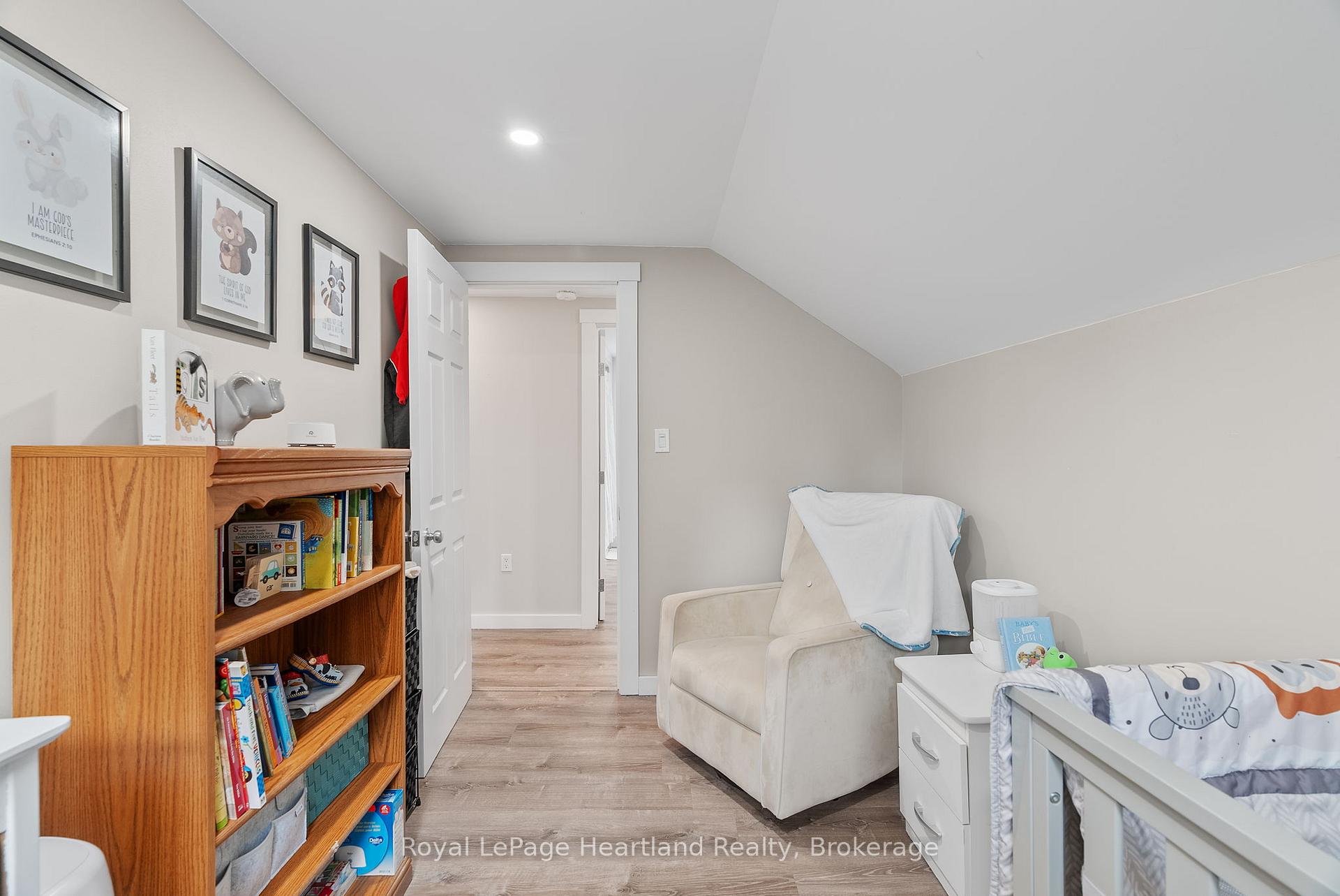 Photo 25 of 393 Shuter Street, North Huron, Wingham — HOMEH