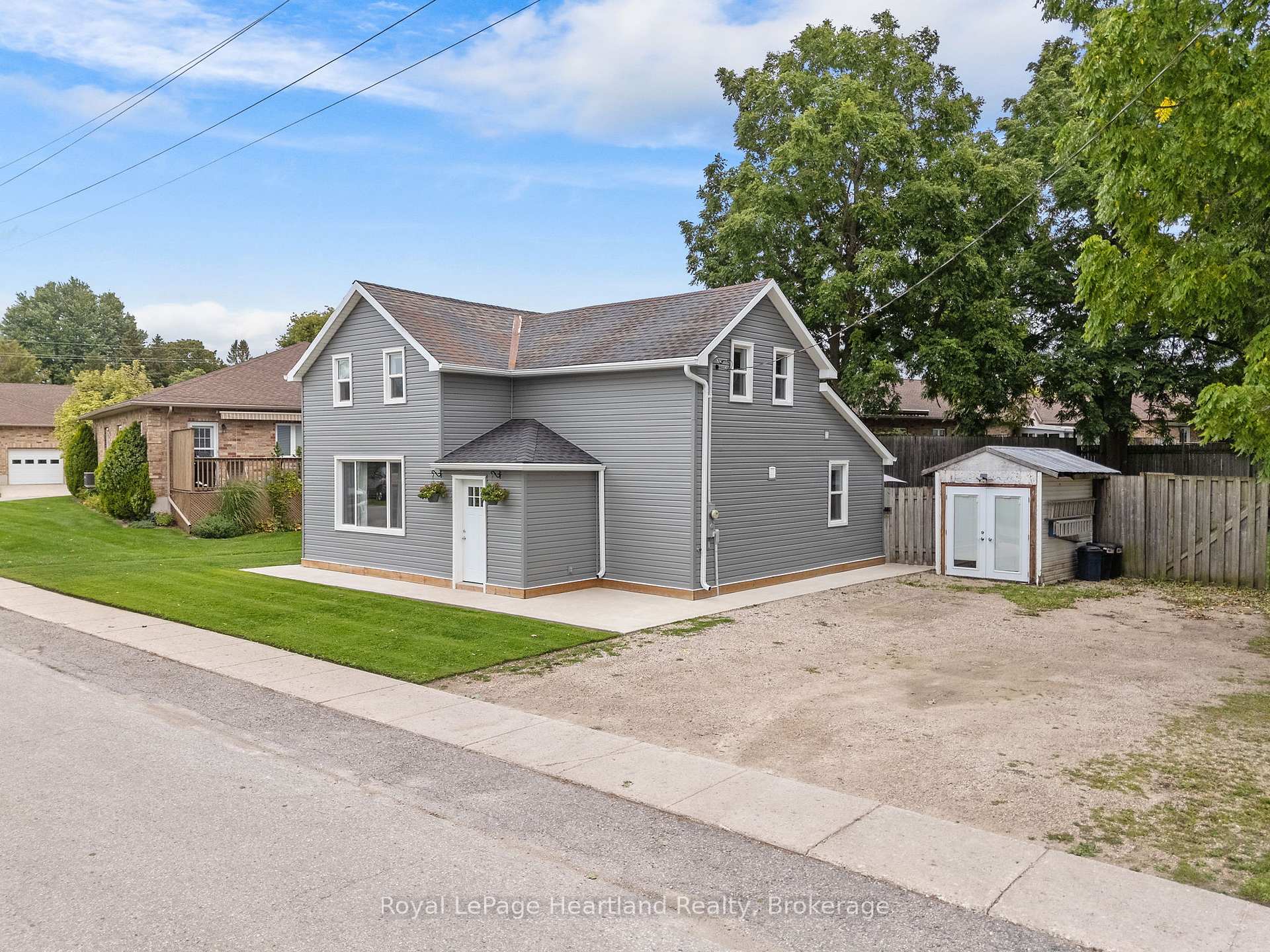 Photo 33 of 393 Shuter Street, North Huron, Wingham — HOMEH