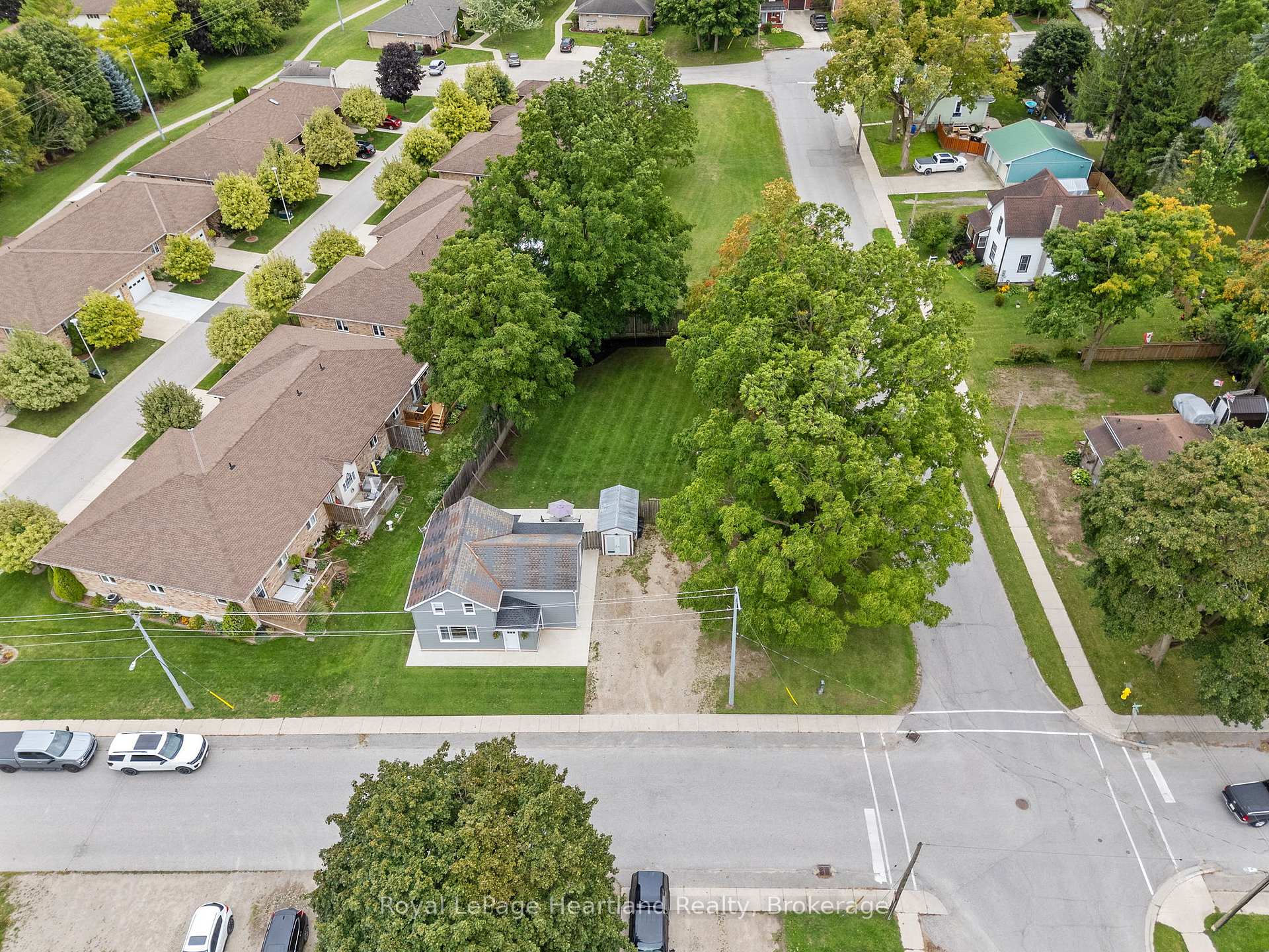Photo 38 of 393 Shuter Street, North Huron, Wingham — HOMEH