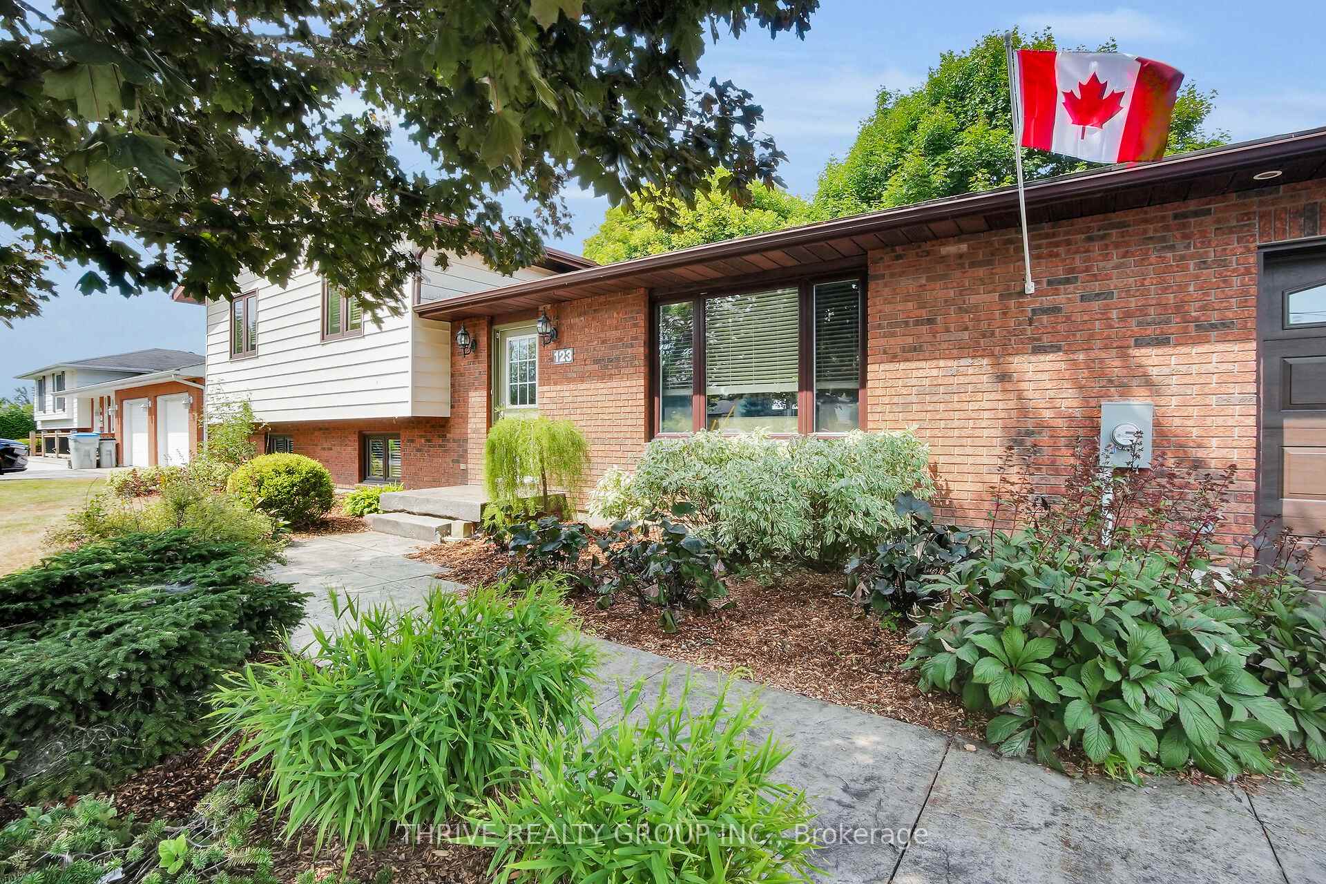 Photo 1 of 123 Michelle Avenue, North Middlesex, Parkhill — HOMEH