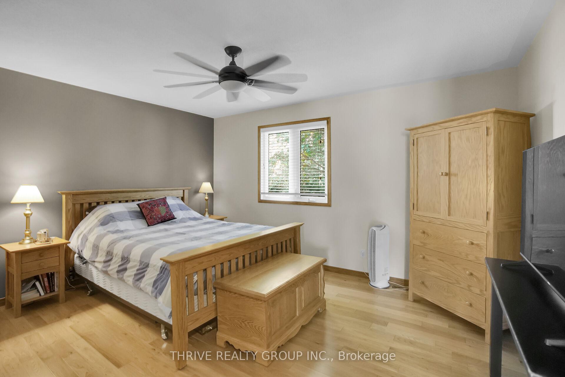 Photo 20 of 123 Michelle Avenue, North Middlesex, Parkhill — HOMEH