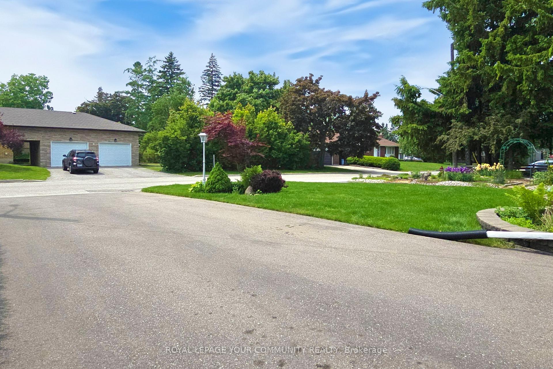 Photo 46 of 5 Wenderly Drive, Aurora, Aurora Village — HOMEH