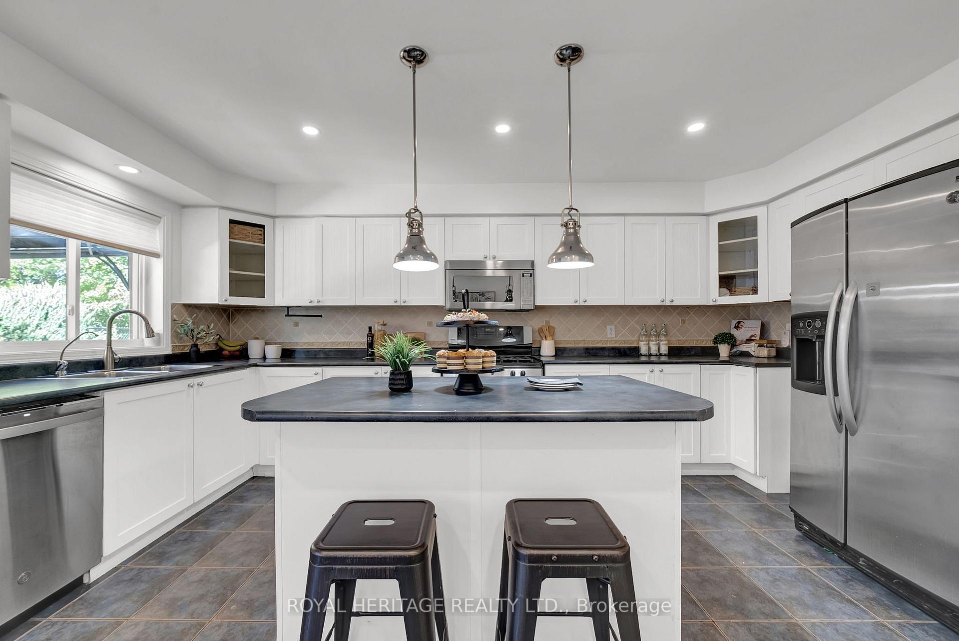 Photo 17 of 74 Stillwell Lane, Clarington, Newcastle — HOMEH