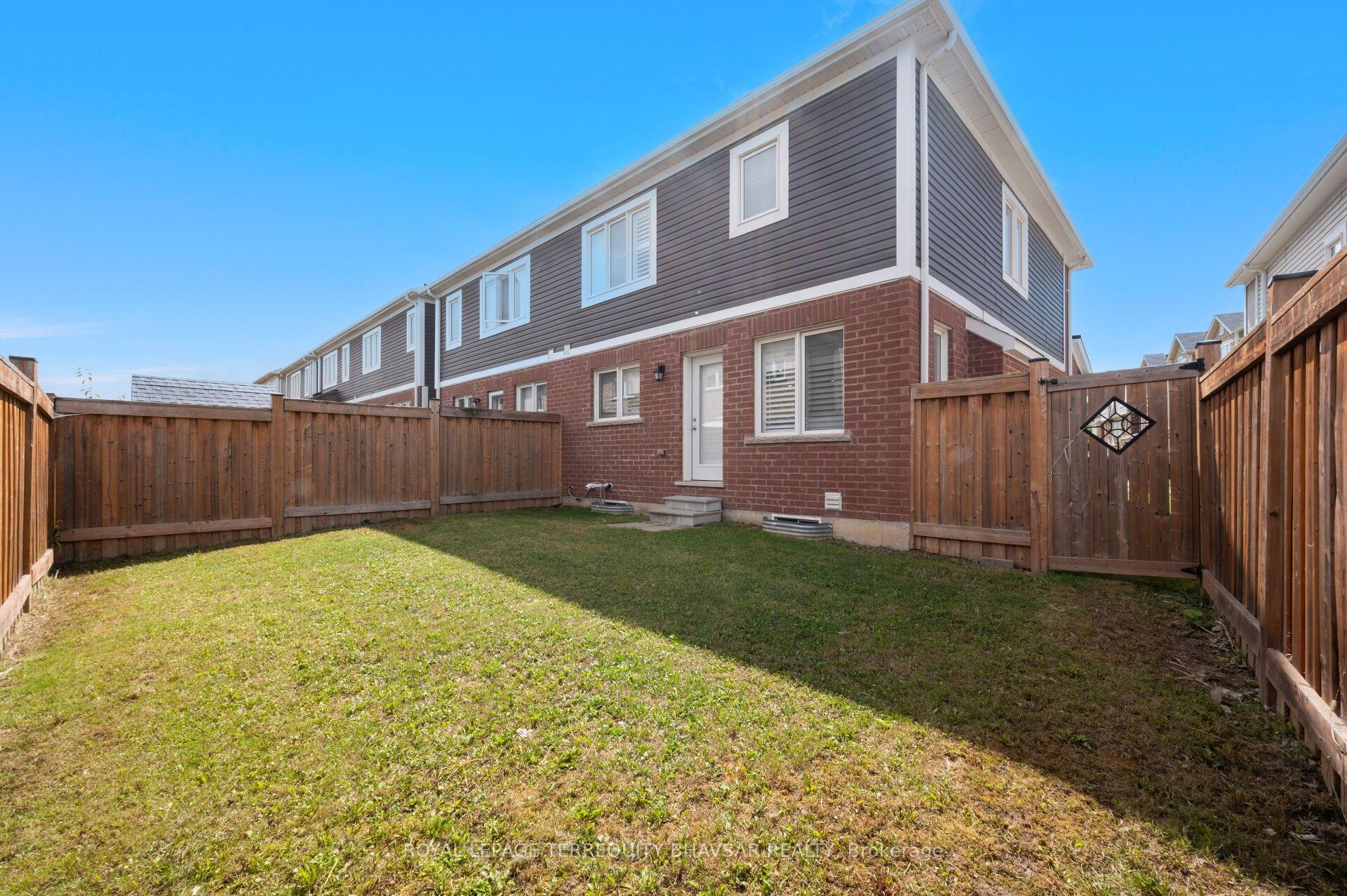 Photo 49 of 98 Quillberry Close, Brampton, Northwest Brampton — HOMEH