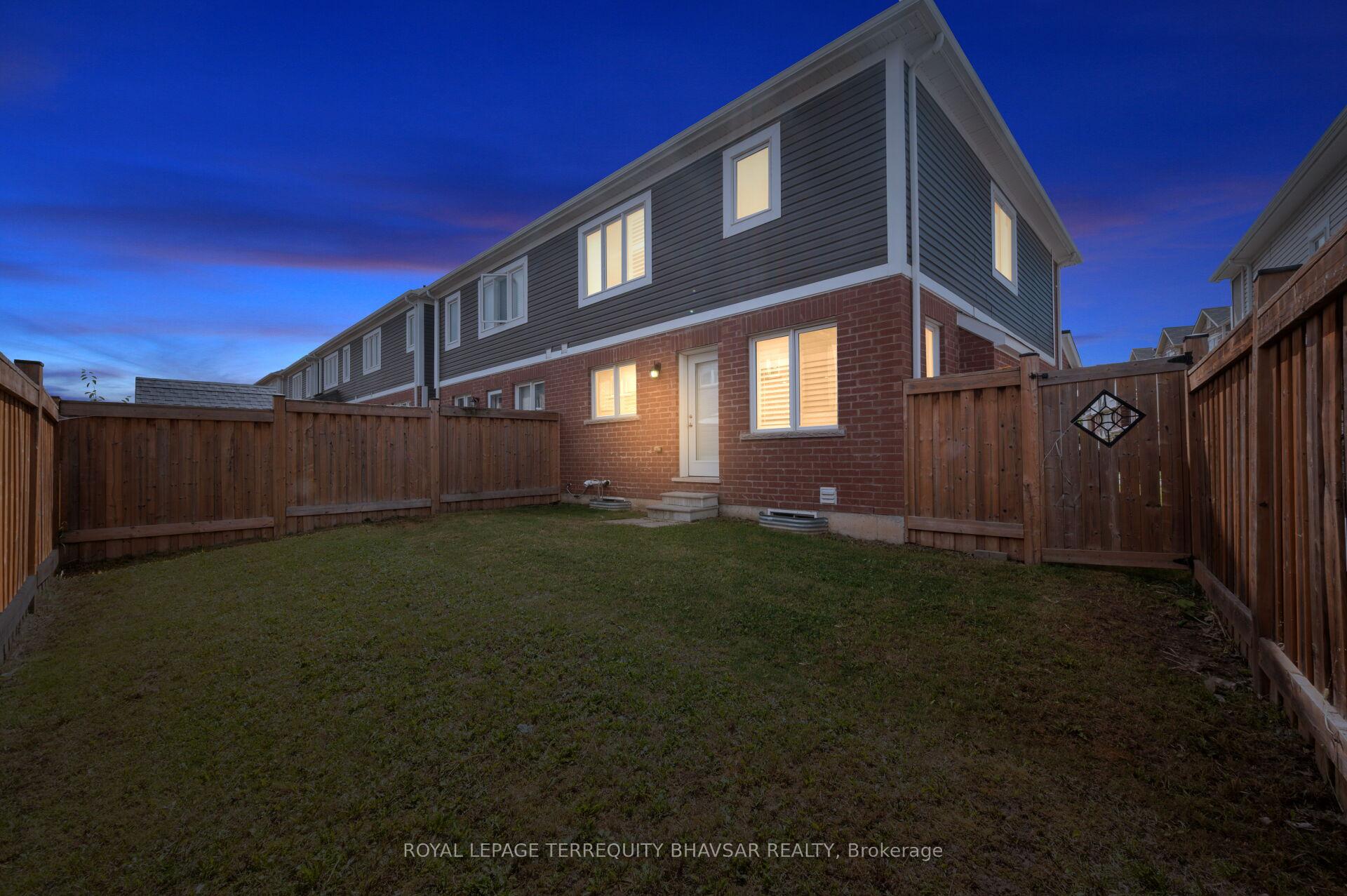 Photo 41 of 98 Quillberry Close, Brampton, Northwest Brampton — HOMEH