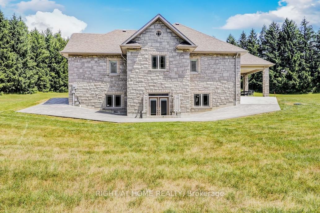 Photo 3 of 15848 Mountainview Road, Caledon, Caledon East — HOMEH
