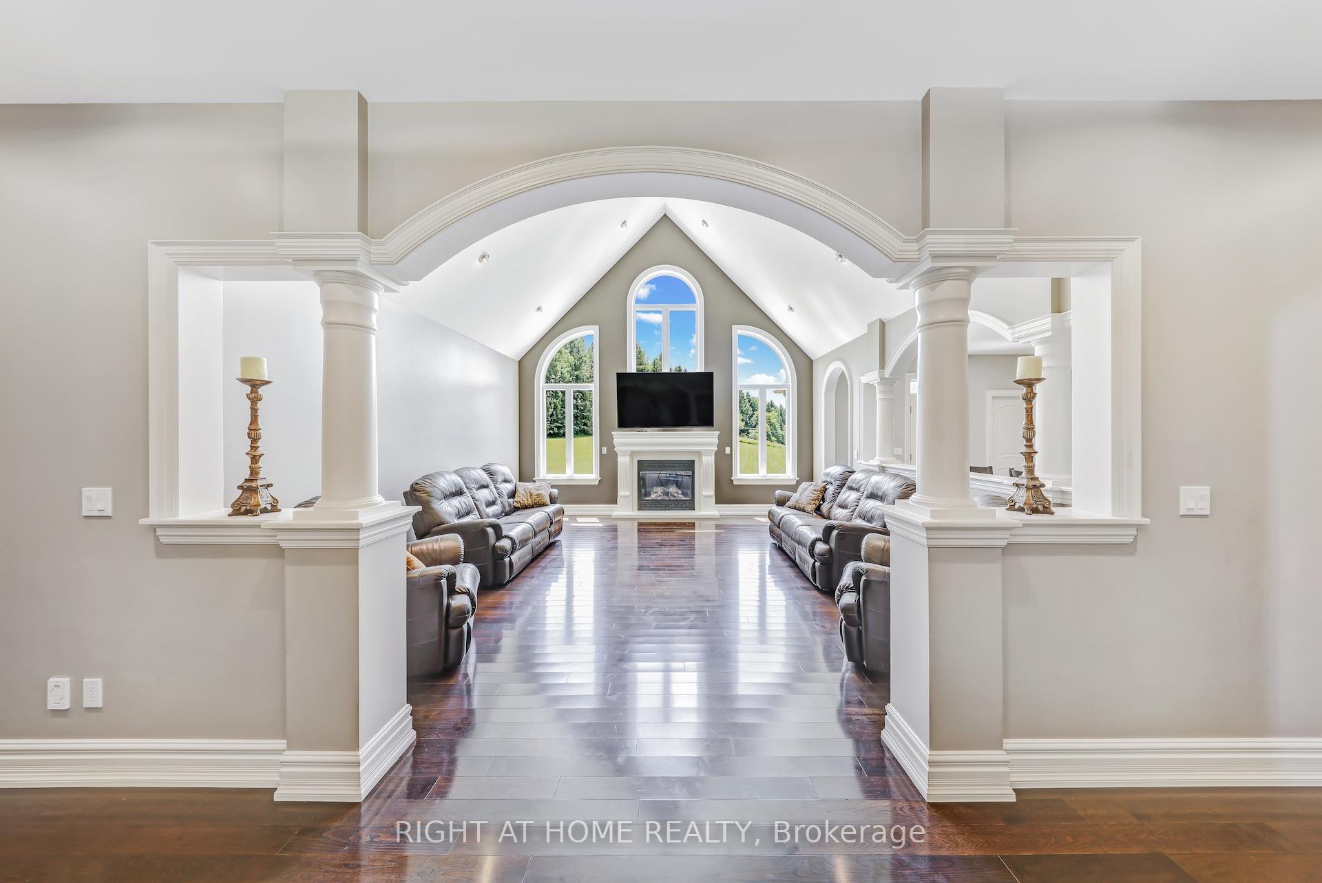 Photo 35 of 15848 Mountainview Road, Caledon, Caledon East — HOMEH