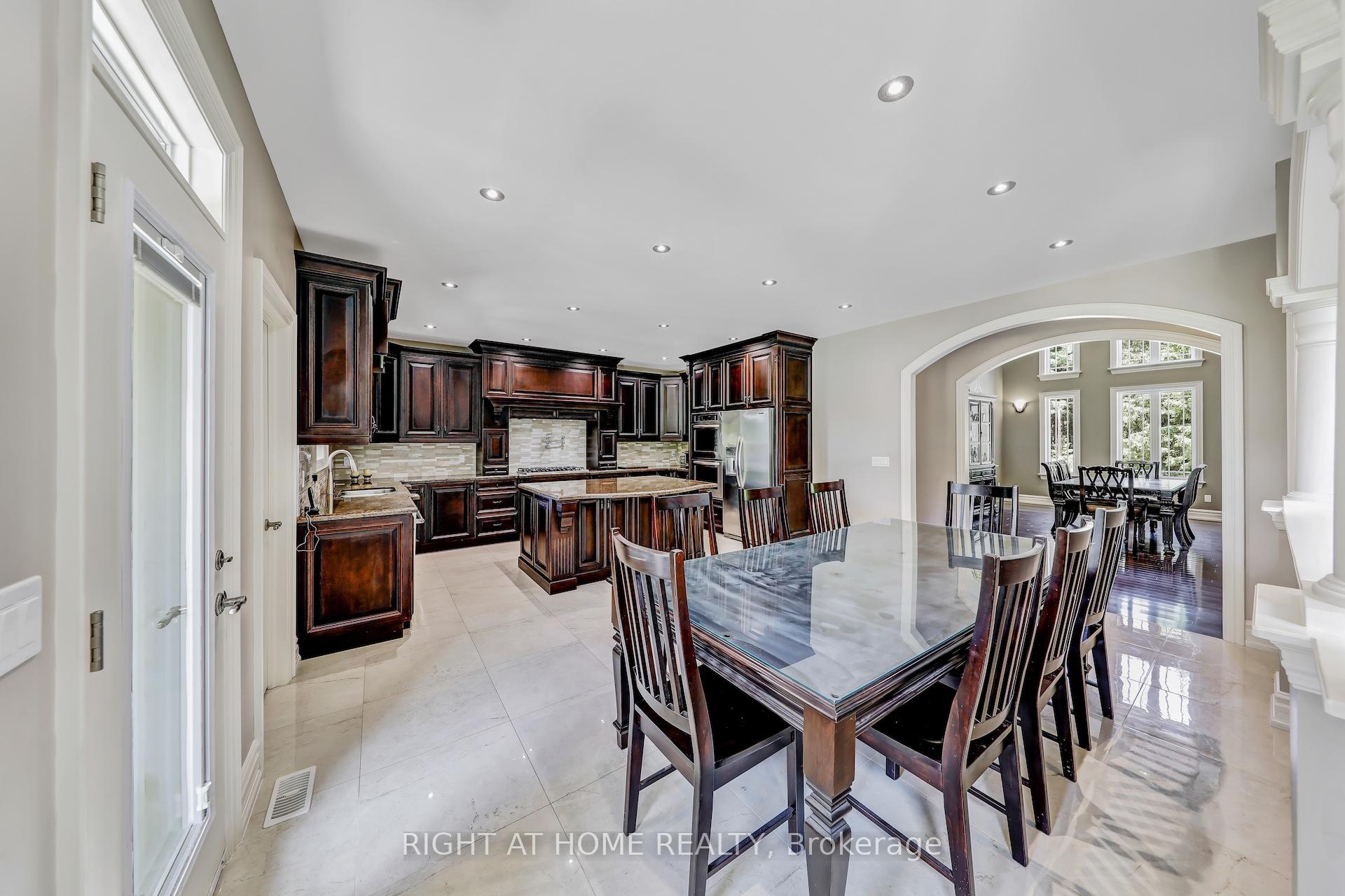 Photo 10 of 15848 Mountainview Road, Caledon, Caledon East — HOMEH