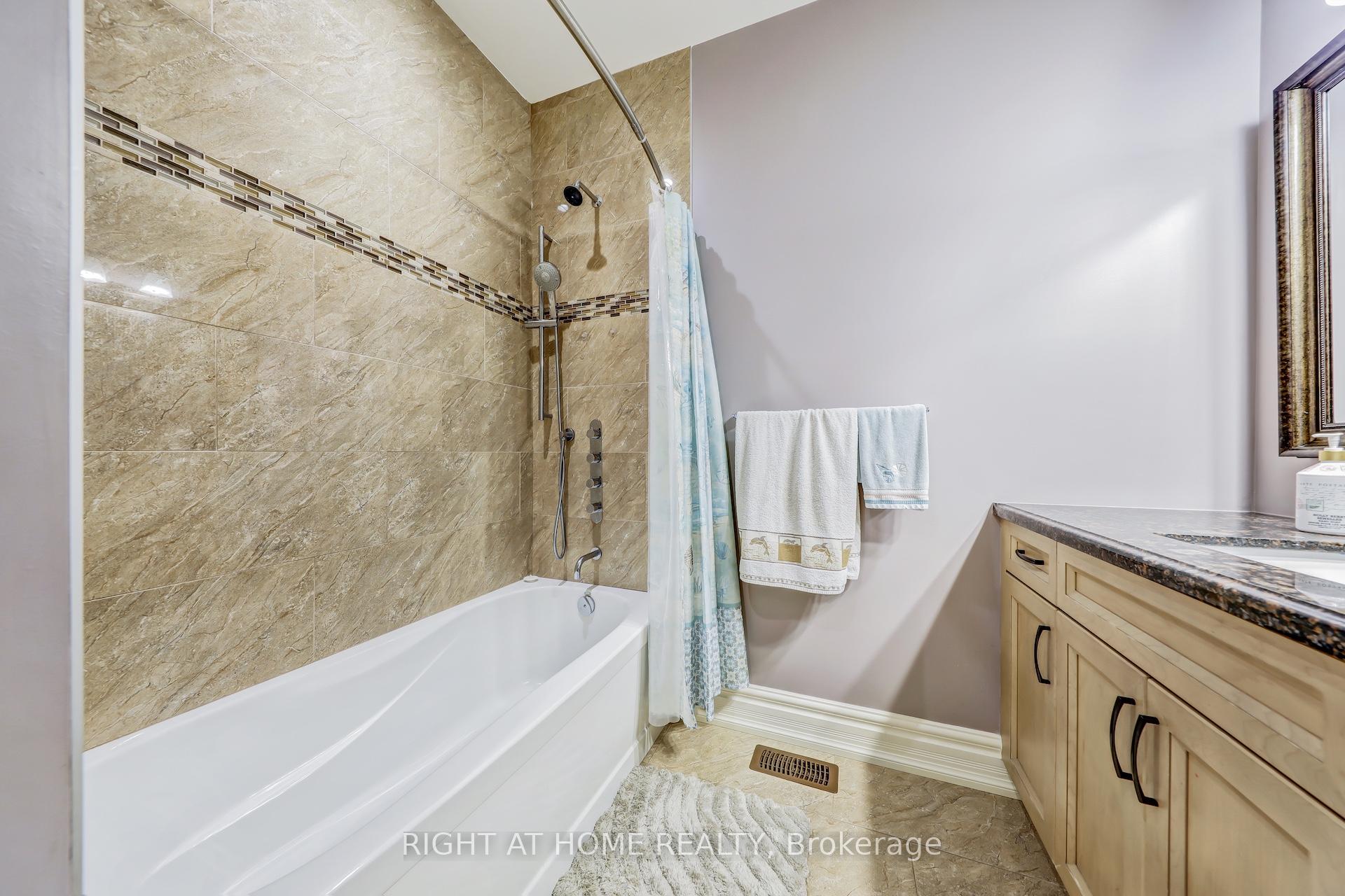 Photo 25 of 15848 Mountainview Road, Caledon, Caledon East — HOMEH