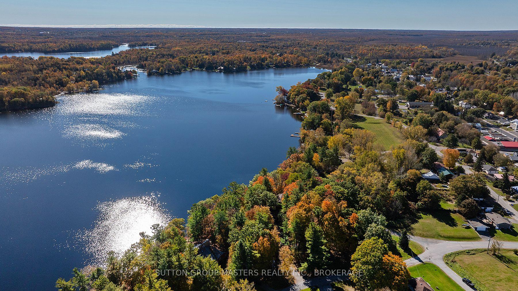 Photo 43 of 4216 Pine Ridge Drive, Frontenac, Frontenac South — HOMEH