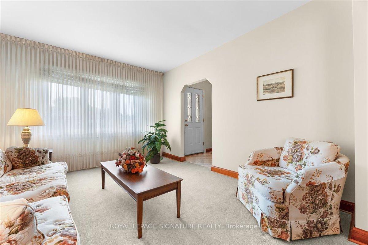 Photo 3 of 234 Etna Avenue, Oshawa, Central — HOMEH