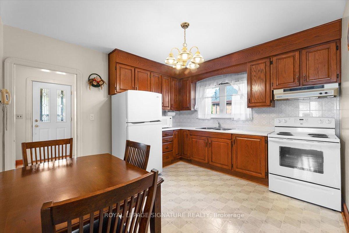 Photo 9 of 234 Etna Avenue, Oshawa, Central — HOMEH