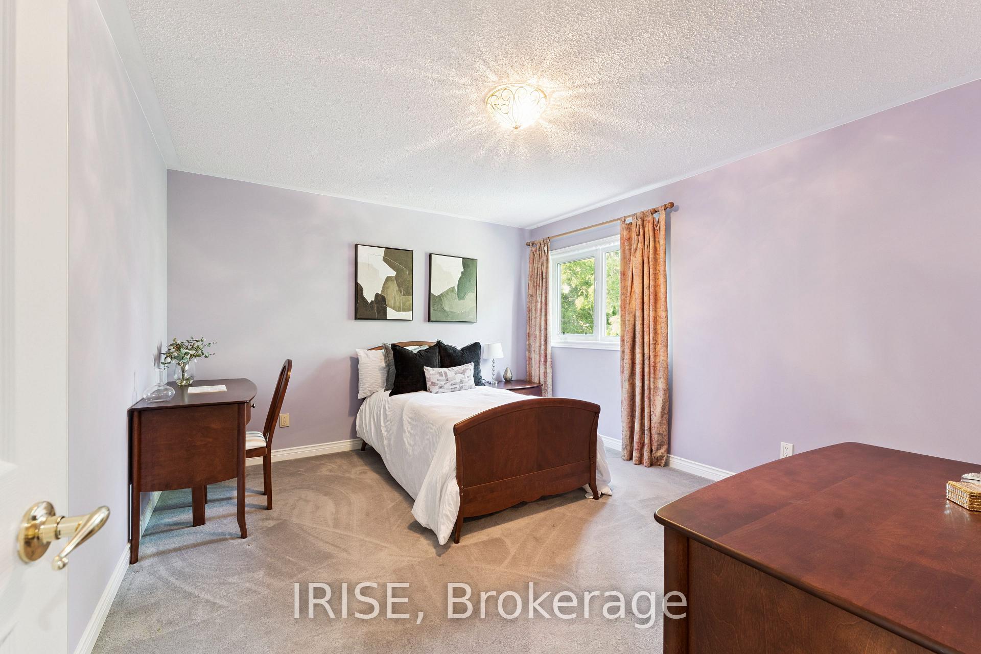 Photo 31 of 20 Viewmount Crescent, Brampton, Snelgrove — HOMEH