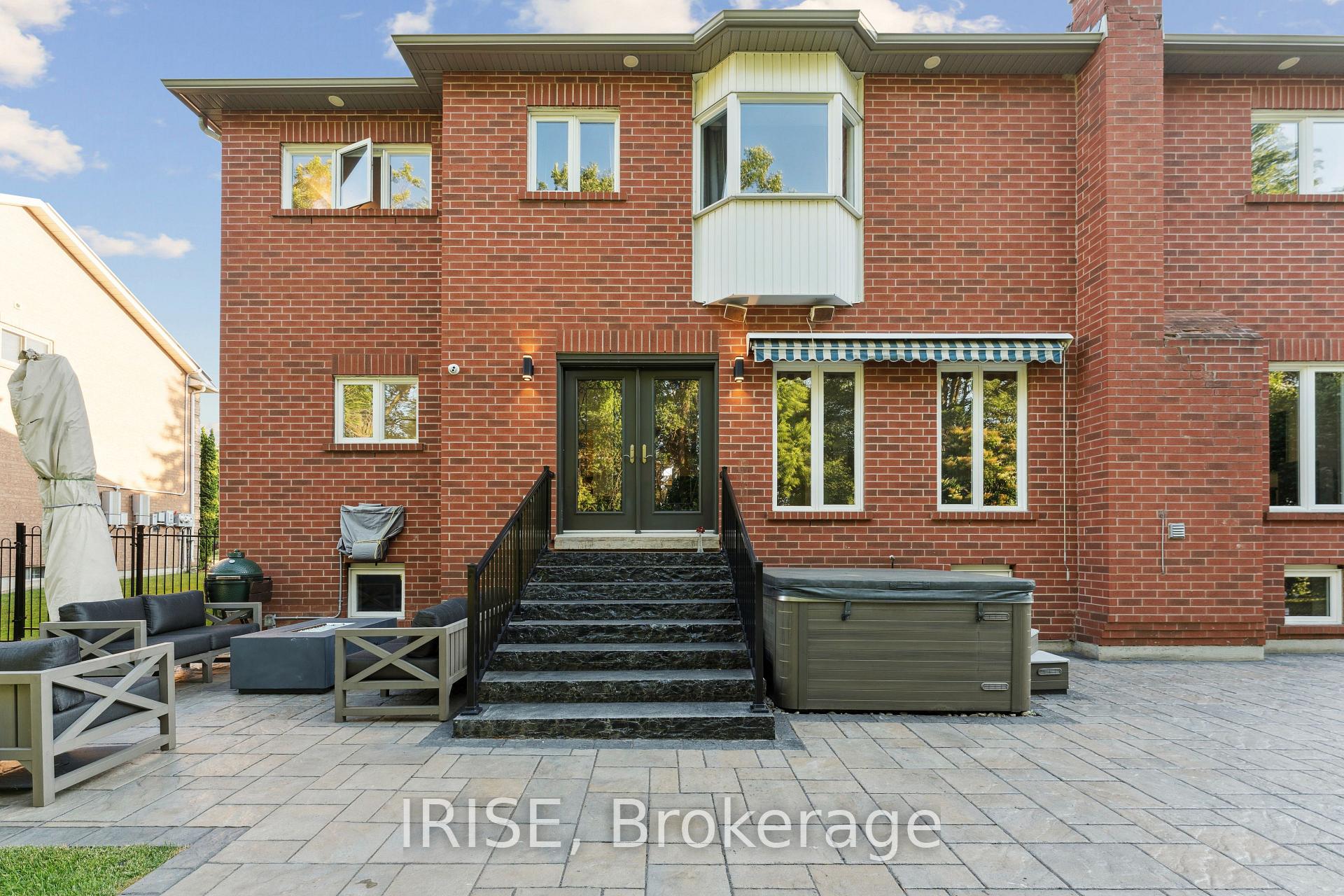 Photo 40 of 20 Viewmount Crescent, Brampton, Snelgrove — HOMEH