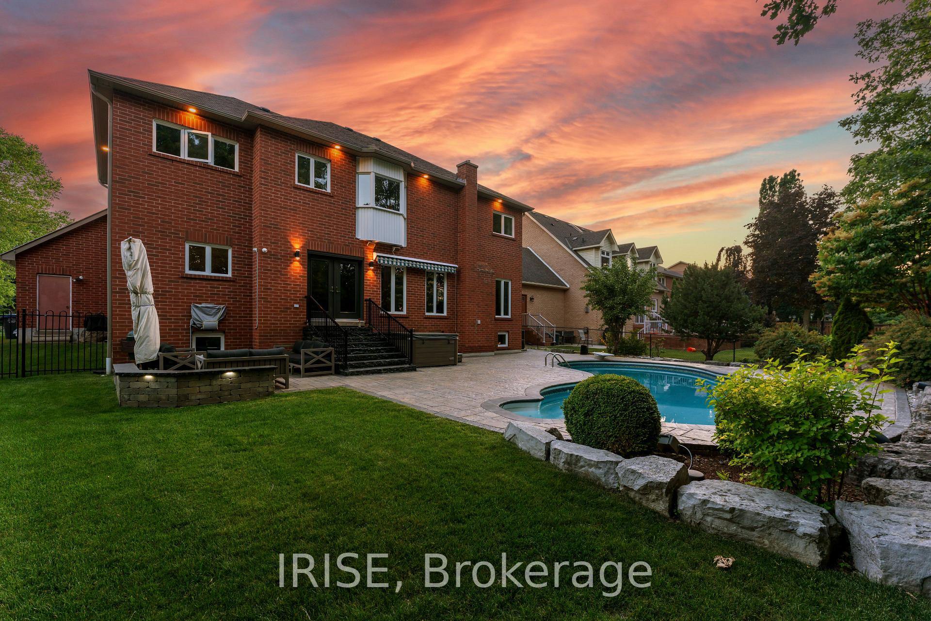 Photo 43 of 20 Viewmount Crescent, Brampton, Snelgrove — HOMEH
