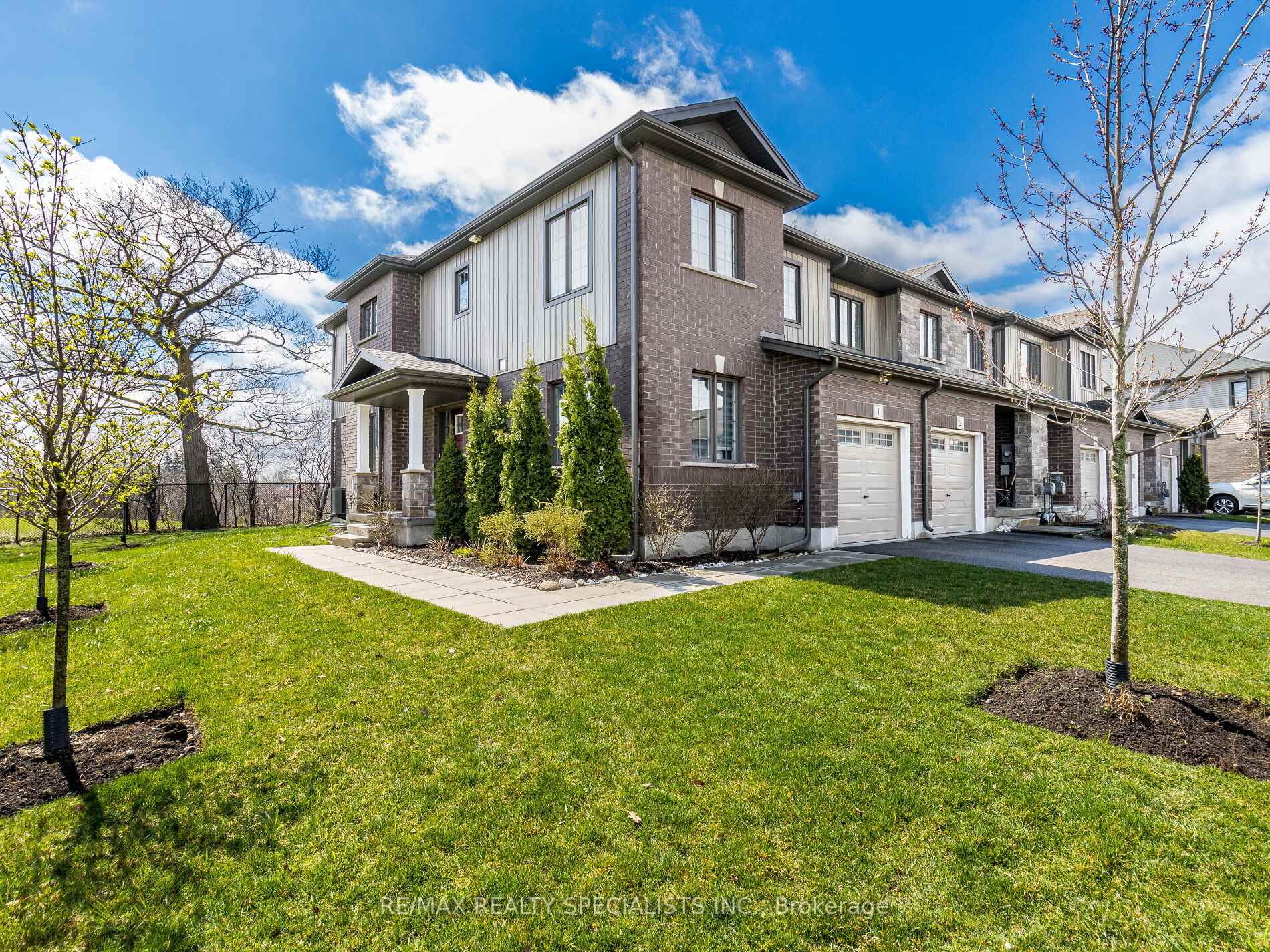 Photo 16 of Unit 1, 135 Hardcastle Drive, Cambridge — HOMEH