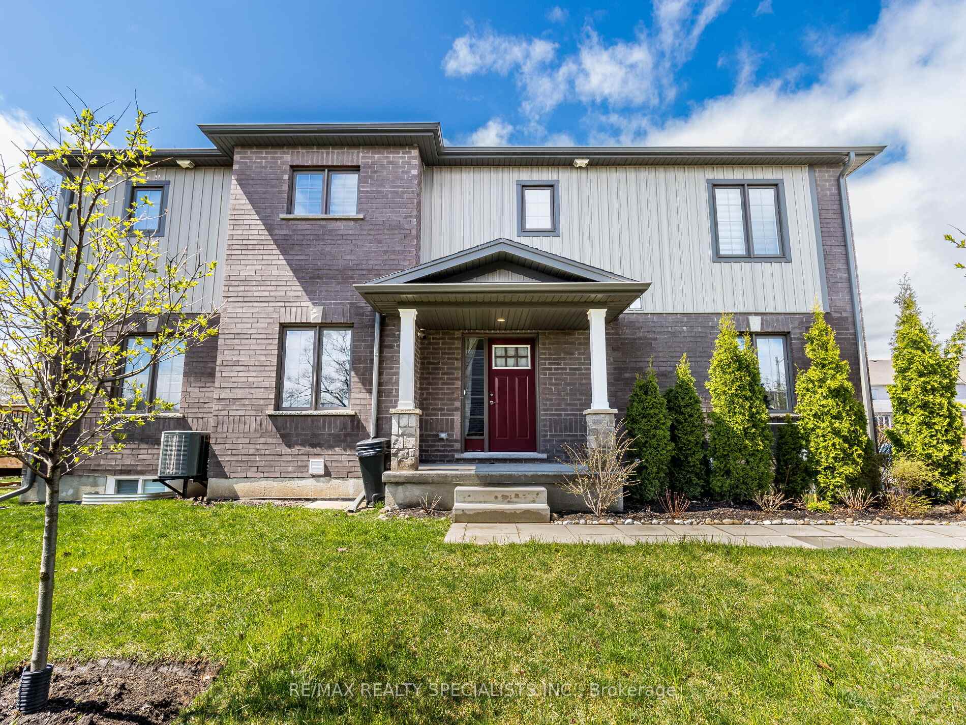 Photo 10 of Unit 1, 135 Hardcastle Drive, Cambridge — HOMEH