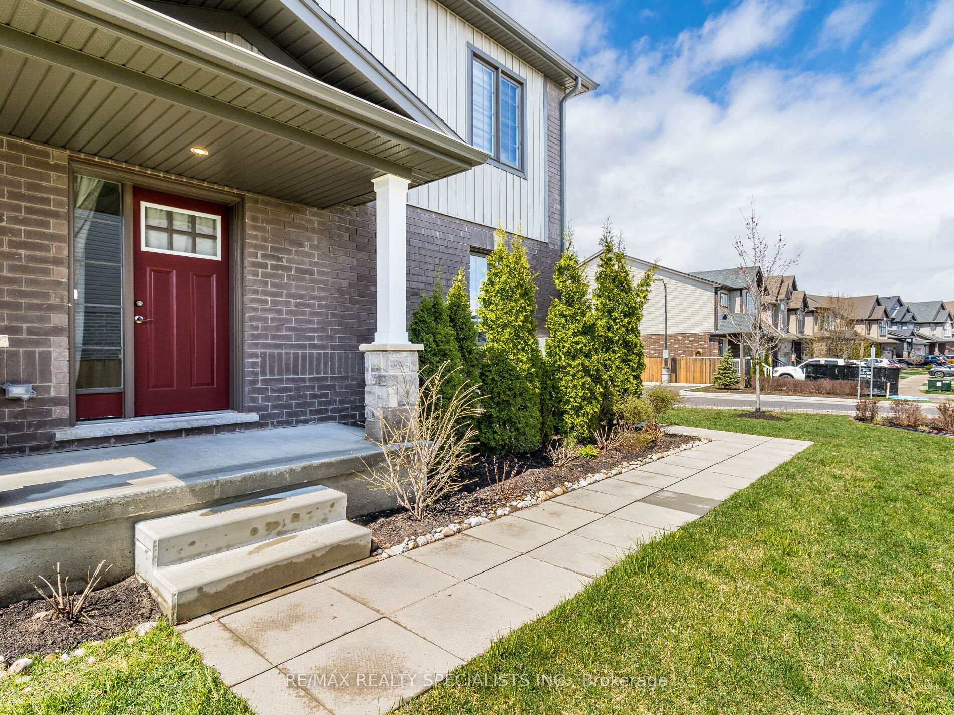 Photo 11 of Unit 1, 135 Hardcastle Drive, Cambridge — HOMEH