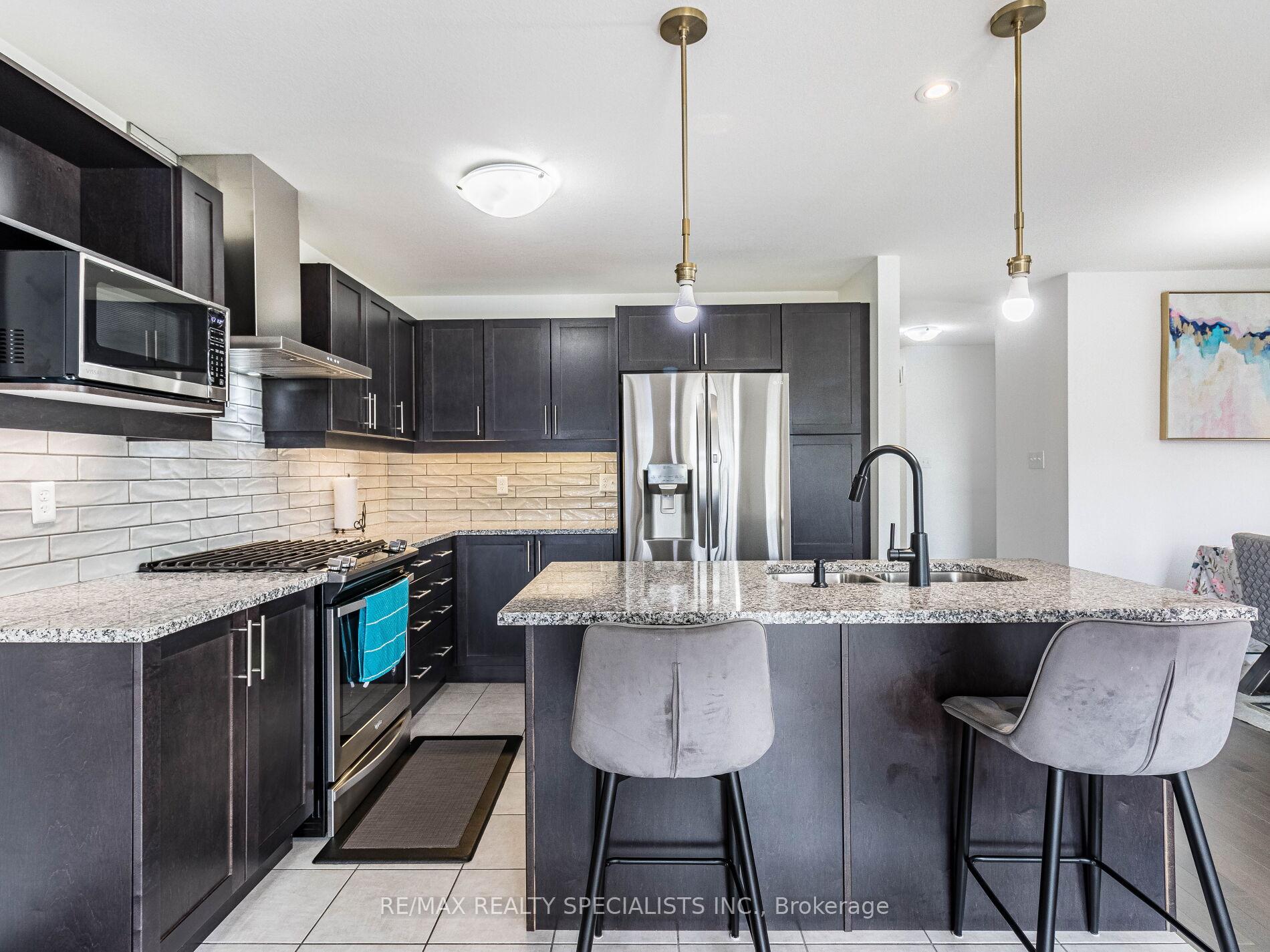 Photo 15 of Unit 1, 135 Hardcastle Drive, Cambridge — HOMEH