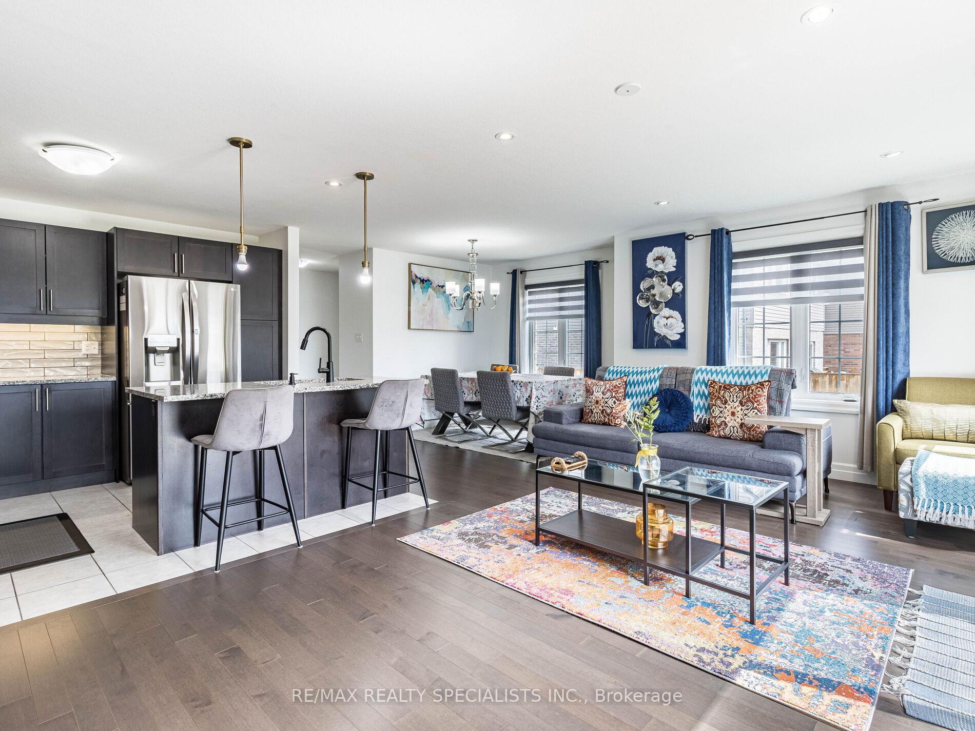 Photo 24 of Unit 1, 135 Hardcastle Drive, Cambridge — HOMEH