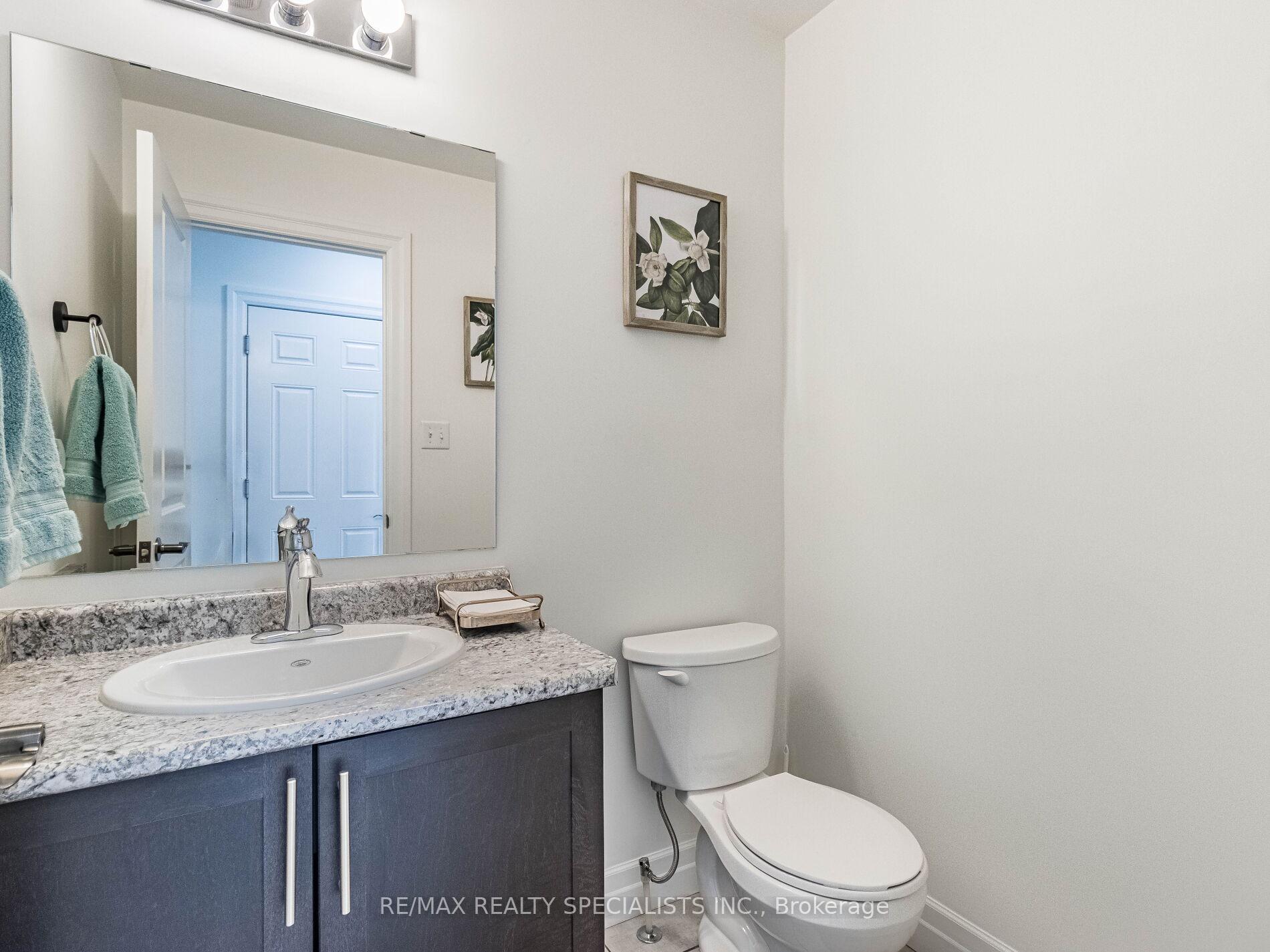 Photo 26 of Unit 1, 135 Hardcastle Drive, Cambridge — HOMEH