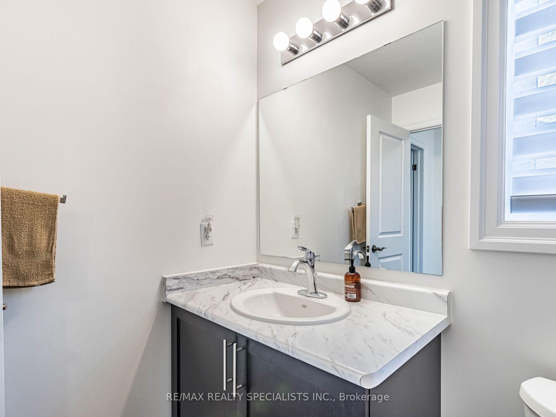 Photo 42 of Unit 1, 135 Hardcastle Drive, Cambridge — HOMEH