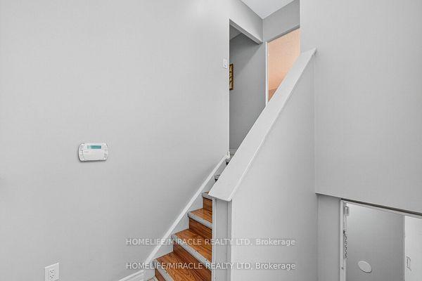 Photo 7 of 95 Greenbriar Road, Brampton, Northgate — HOMEH