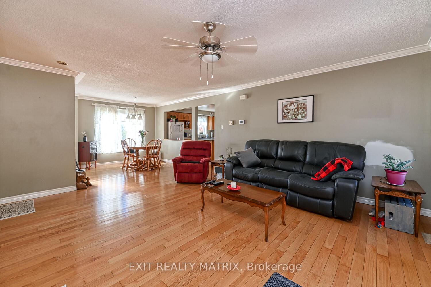 Photo 34 of 7719 Lawrence Street, Ottawa, Vernon — HOMEH