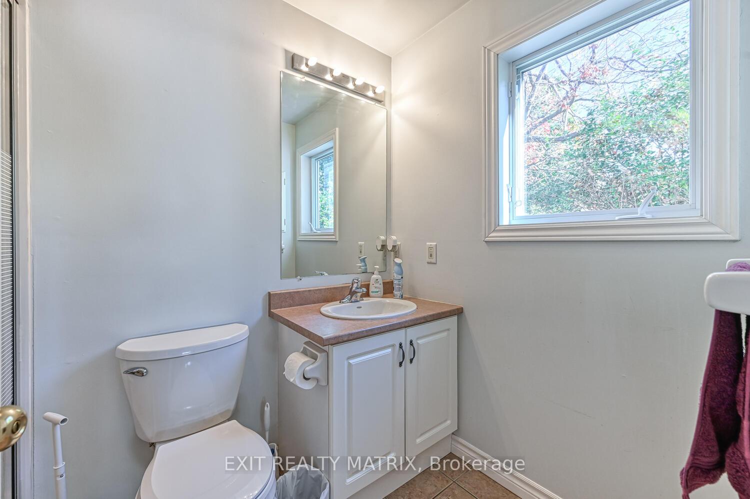 Photo 7 of 7719 Lawrence Street, Ottawa, Vernon — HOMEH