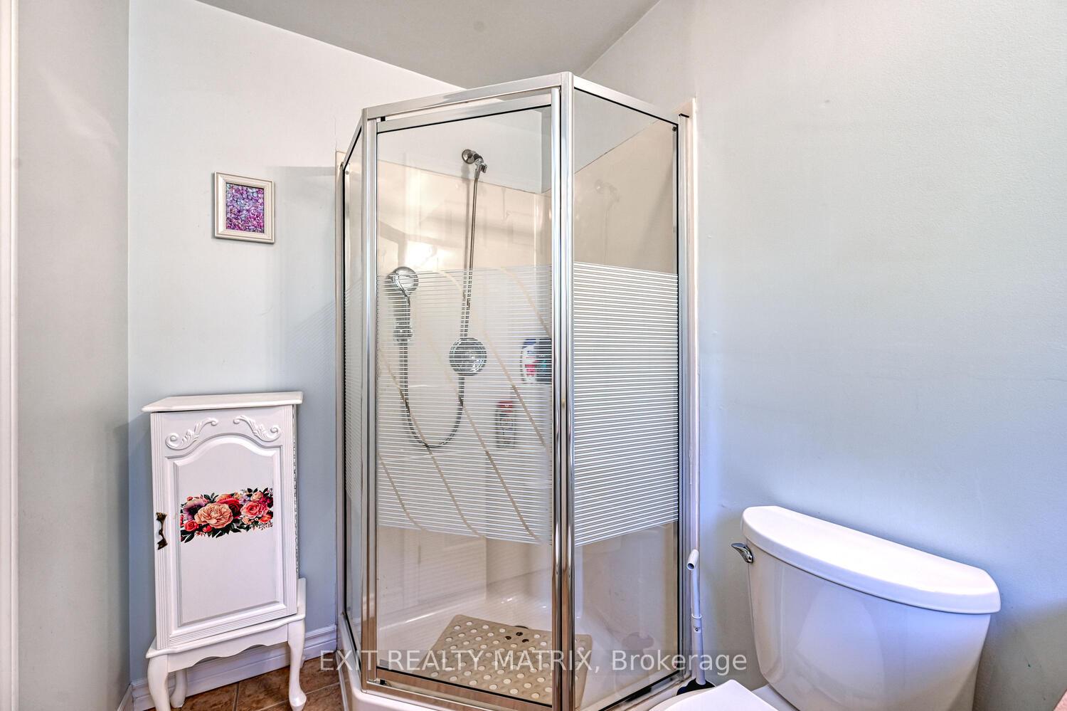 Photo 21 of 7719 Lawrence Street, Ottawa, Vernon — HOMEH