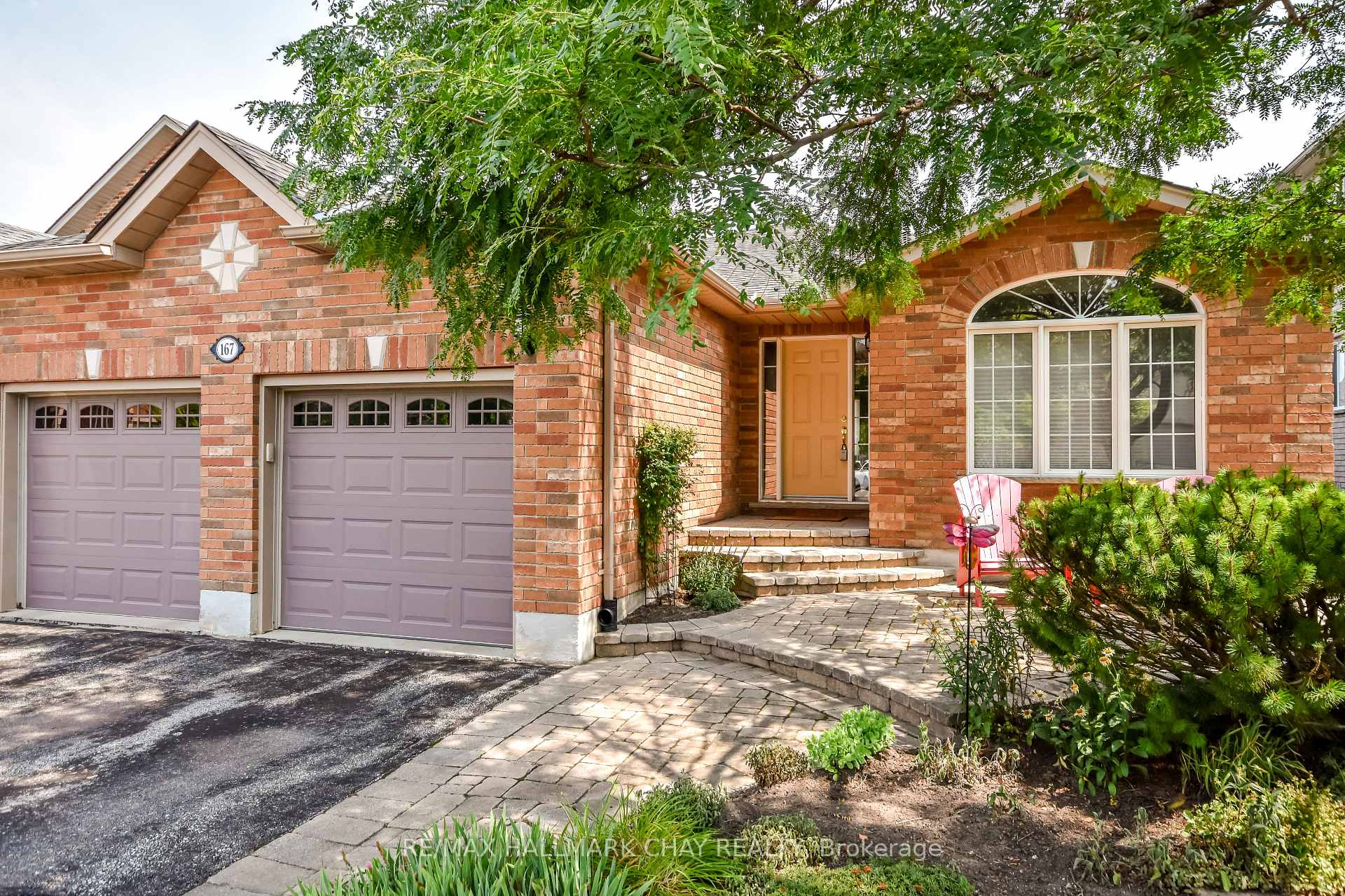 Photo 1 of 167 Crompton Drive, Barrie, Little Lake — HOMEH
