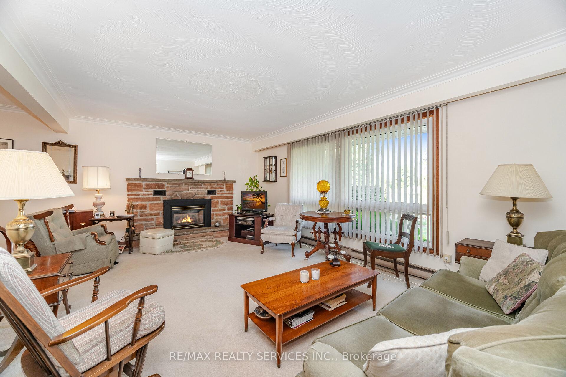 Photo 22 of 3173 Mayfield Road, Brampton, Snelgrove — HOMEH