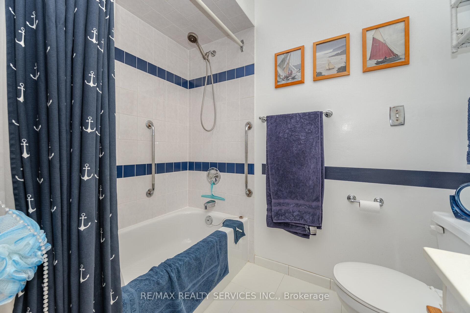 Photo 14 of 3173 Mayfield Road, Brampton, Snelgrove — HOMEH