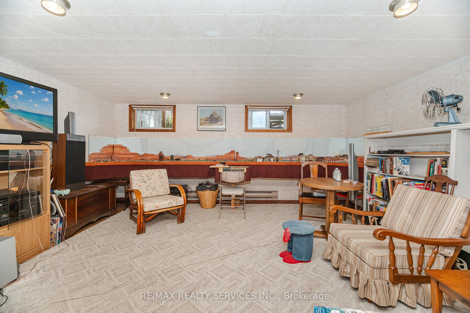 Photo 24 of 3173 Mayfield Road, Brampton, Snelgrove — HOMEH