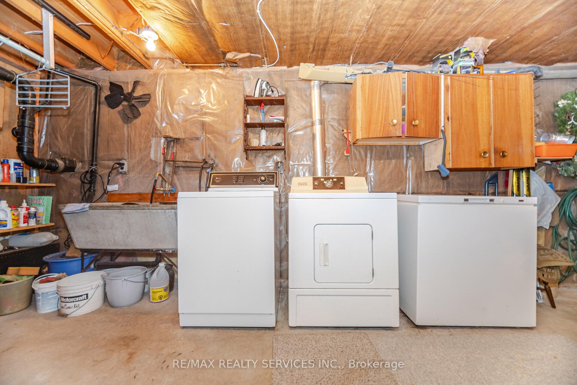Photo 18 of 3173 Mayfield Road, Brampton, Snelgrove — HOMEH