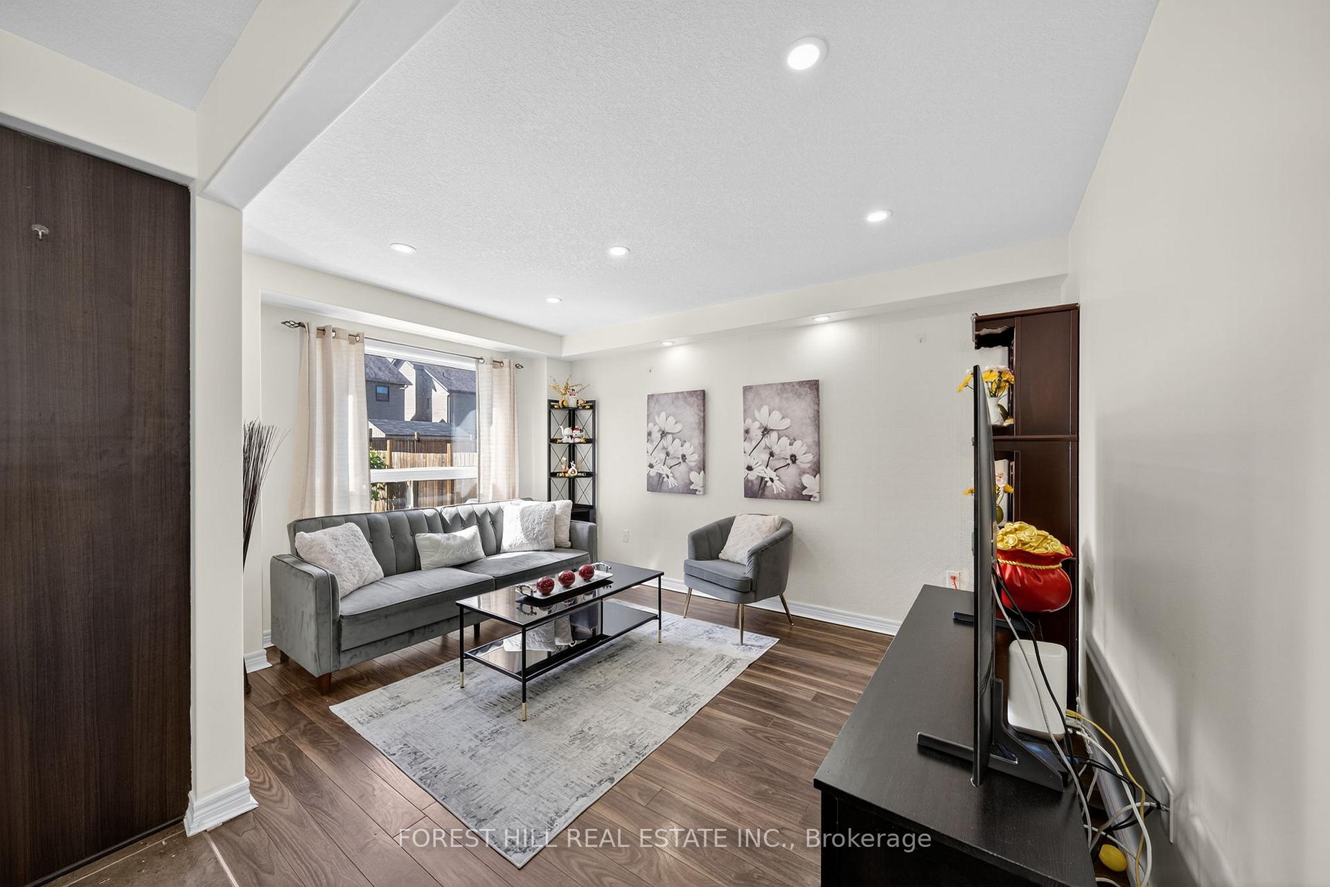 Photo 2 of 160 Banting Crescent, Essa, Angus — HOMEH