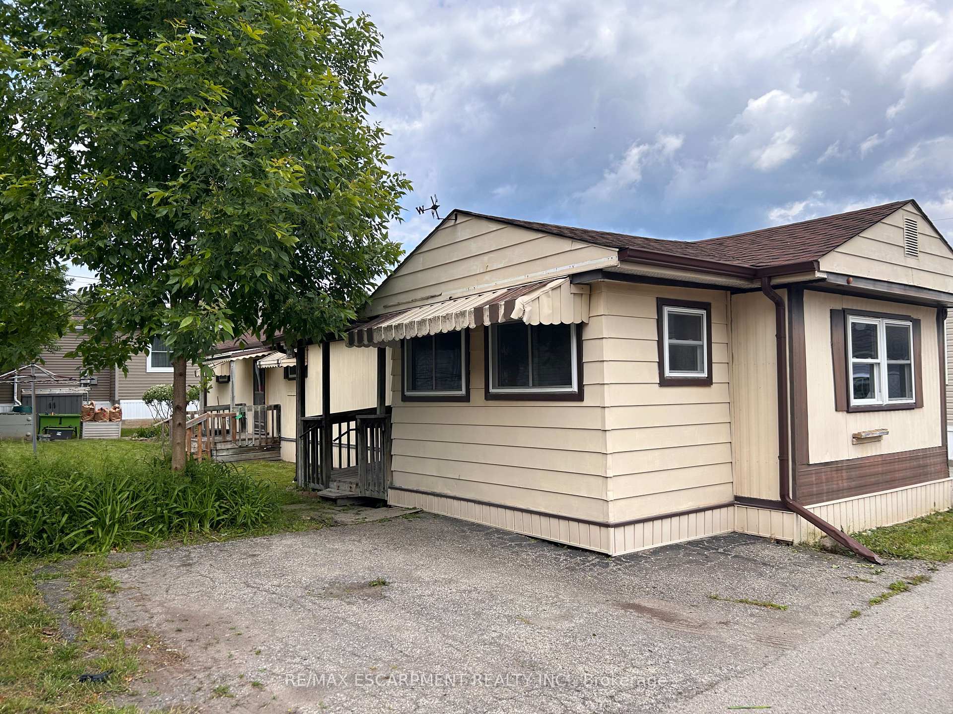Photo 22 of 4581 Anna Lane, Lincoln, Beamsville — HOMEH