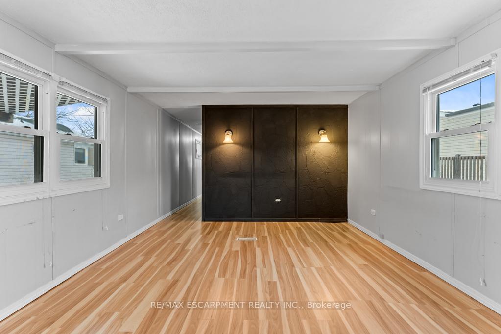 Photo 9 of 4581 Anna Lane, Lincoln, Beamsville — HOMEH