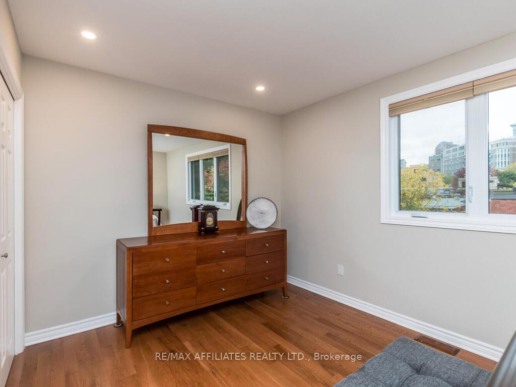 Photo 20 of 203 Booth Street, Ottawa, West Centre Town — HOMEH