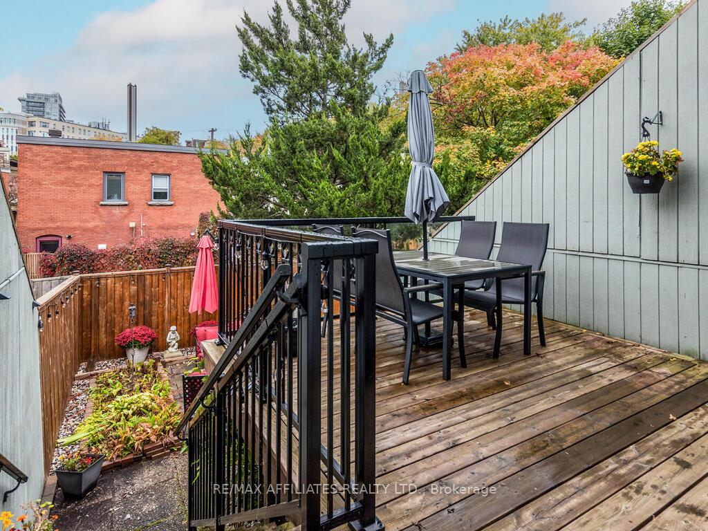 Photo 35 of 203 Booth Street, Ottawa, West Centre Town — HOMEH