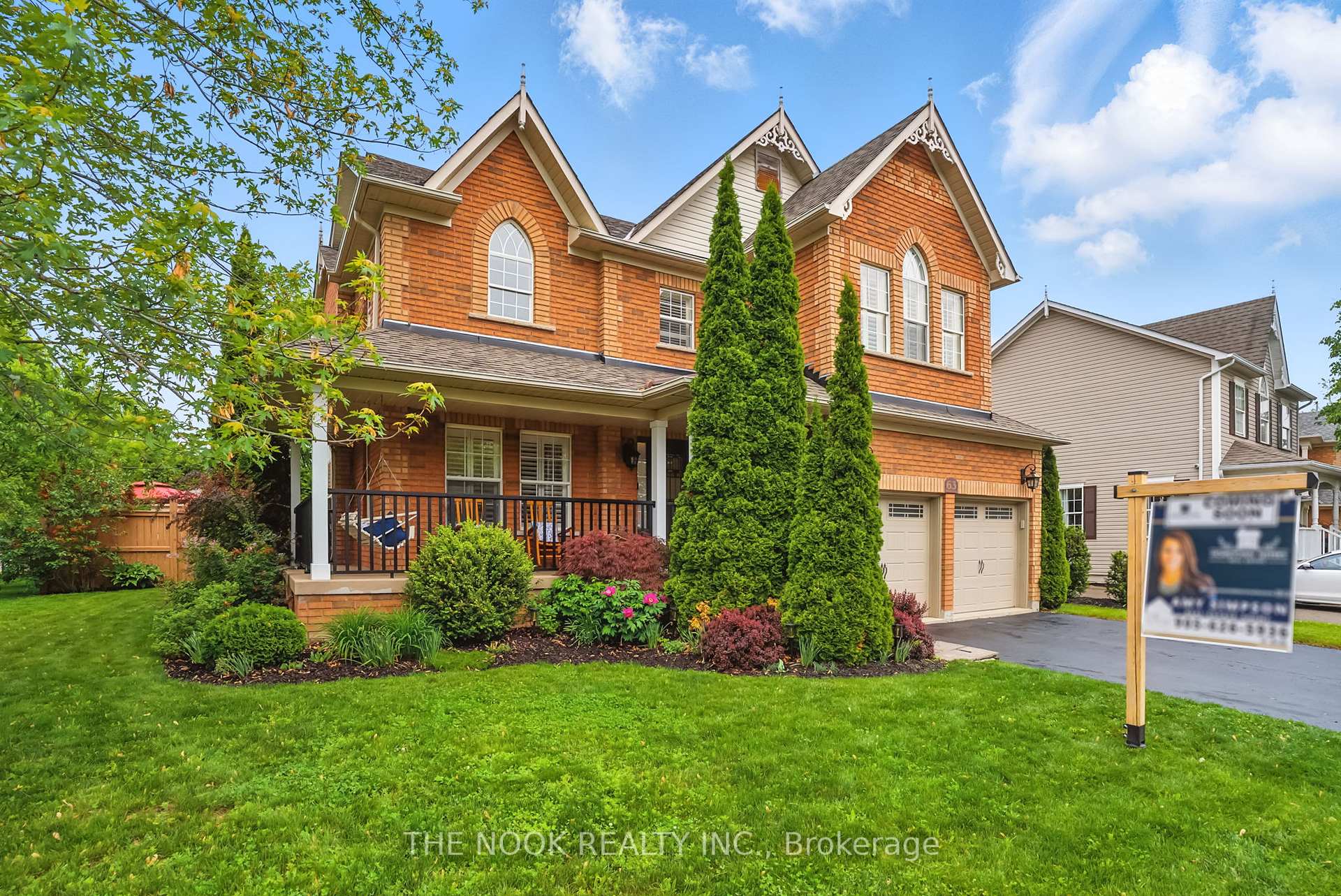 Photo 3 of 63 Croxall Boulevard, Whitby, Brooklin — HOMEH