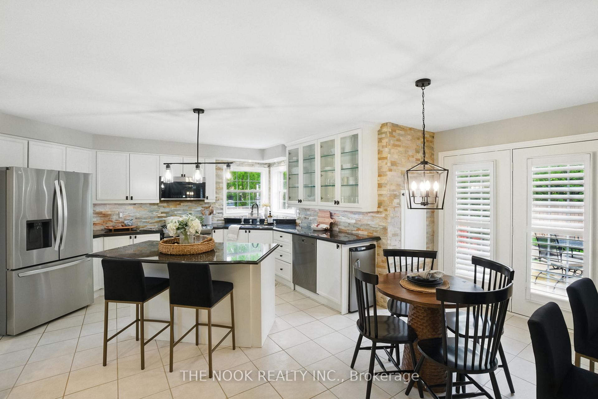 Photo 15 of 63 Croxall Boulevard, Whitby, Brooklin — HOMEH