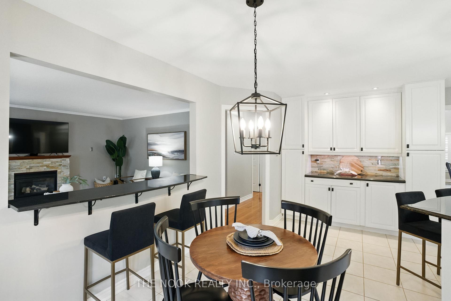 Photo 13 of 63 Croxall Boulevard, Whitby, Brooklin — HOMEH