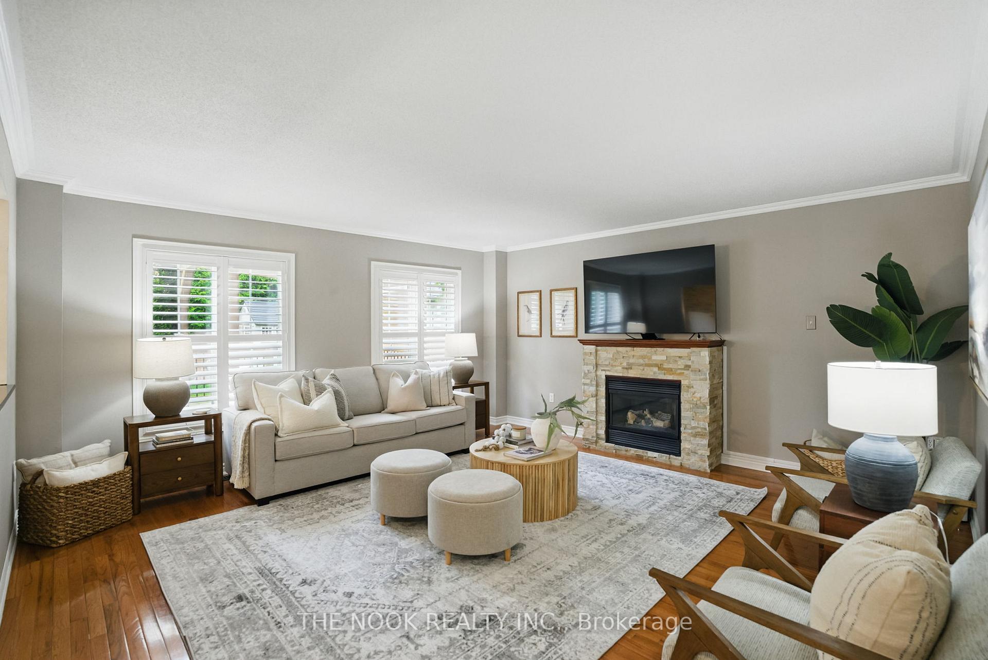 Photo 19 of 63 Croxall Boulevard, Whitby, Brooklin — HOMEH