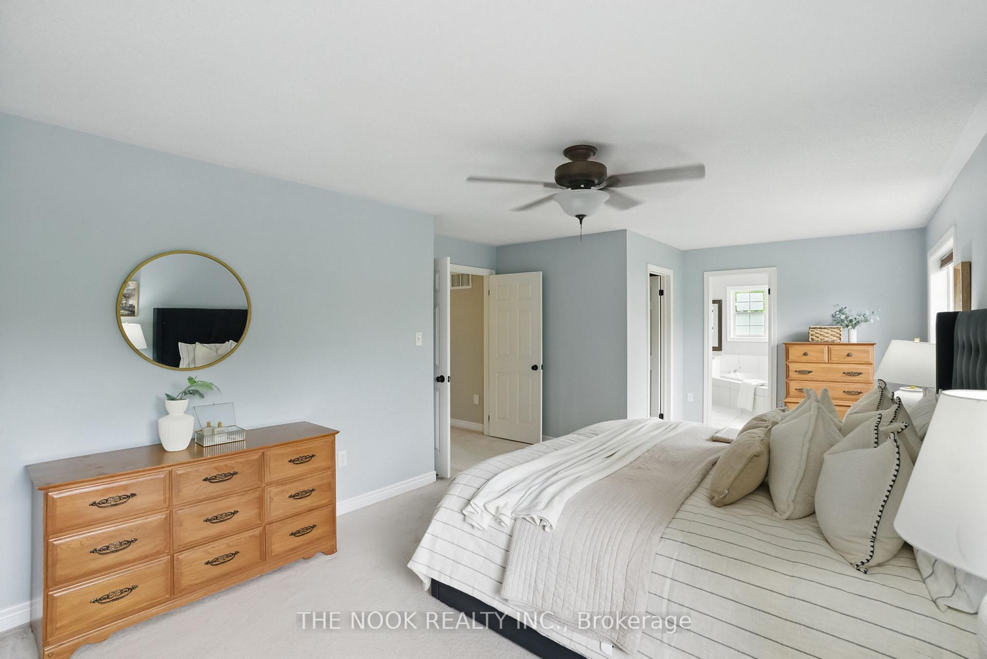 Photo 37 of 63 Croxall Boulevard, Whitby, Brooklin — HOMEH